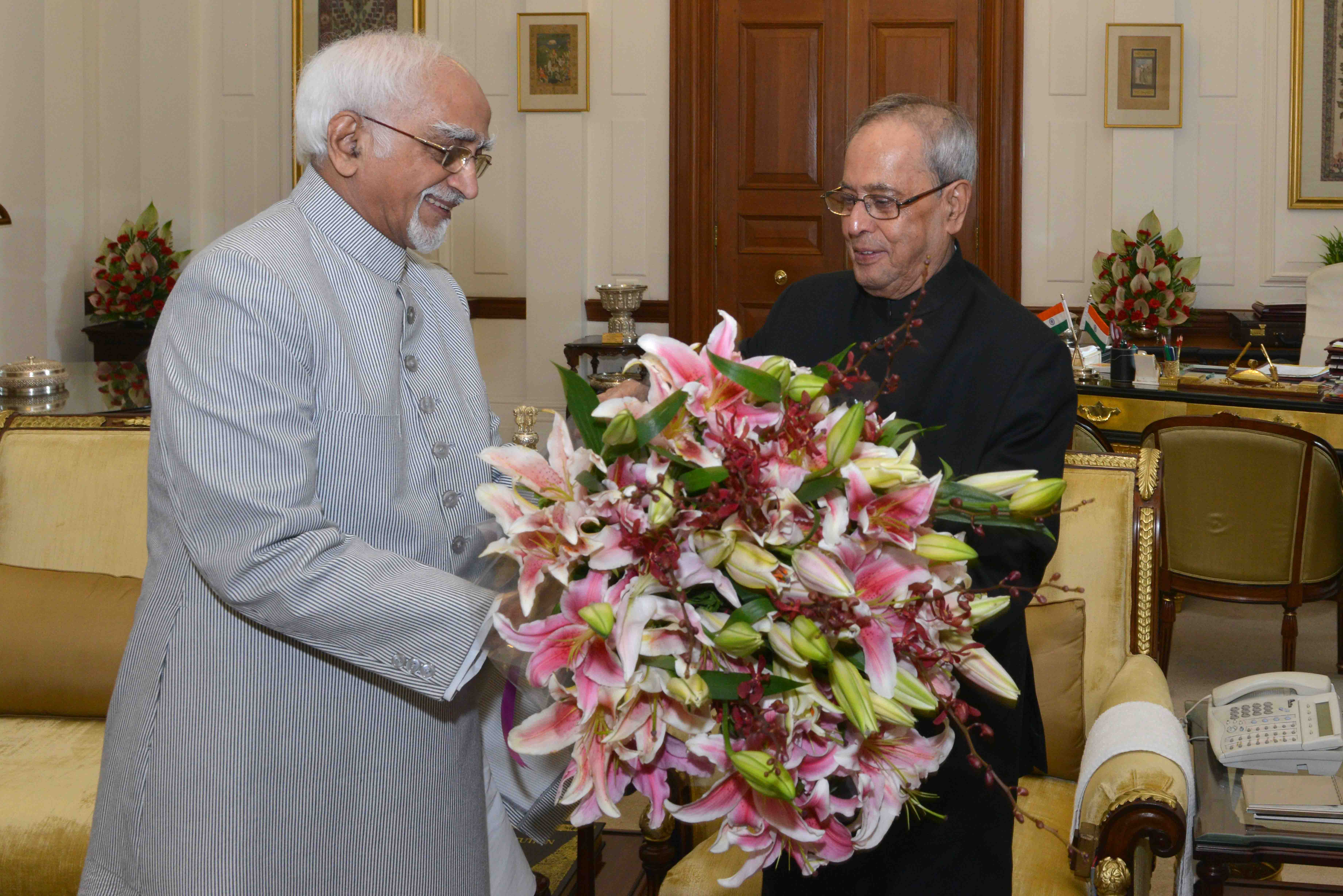 The Vice President of India, Shri M. Hamid Ansari calling on the President of India, Shri Pranab Mukherjee at Rashtrapati Bhavan on July 25, 2015.