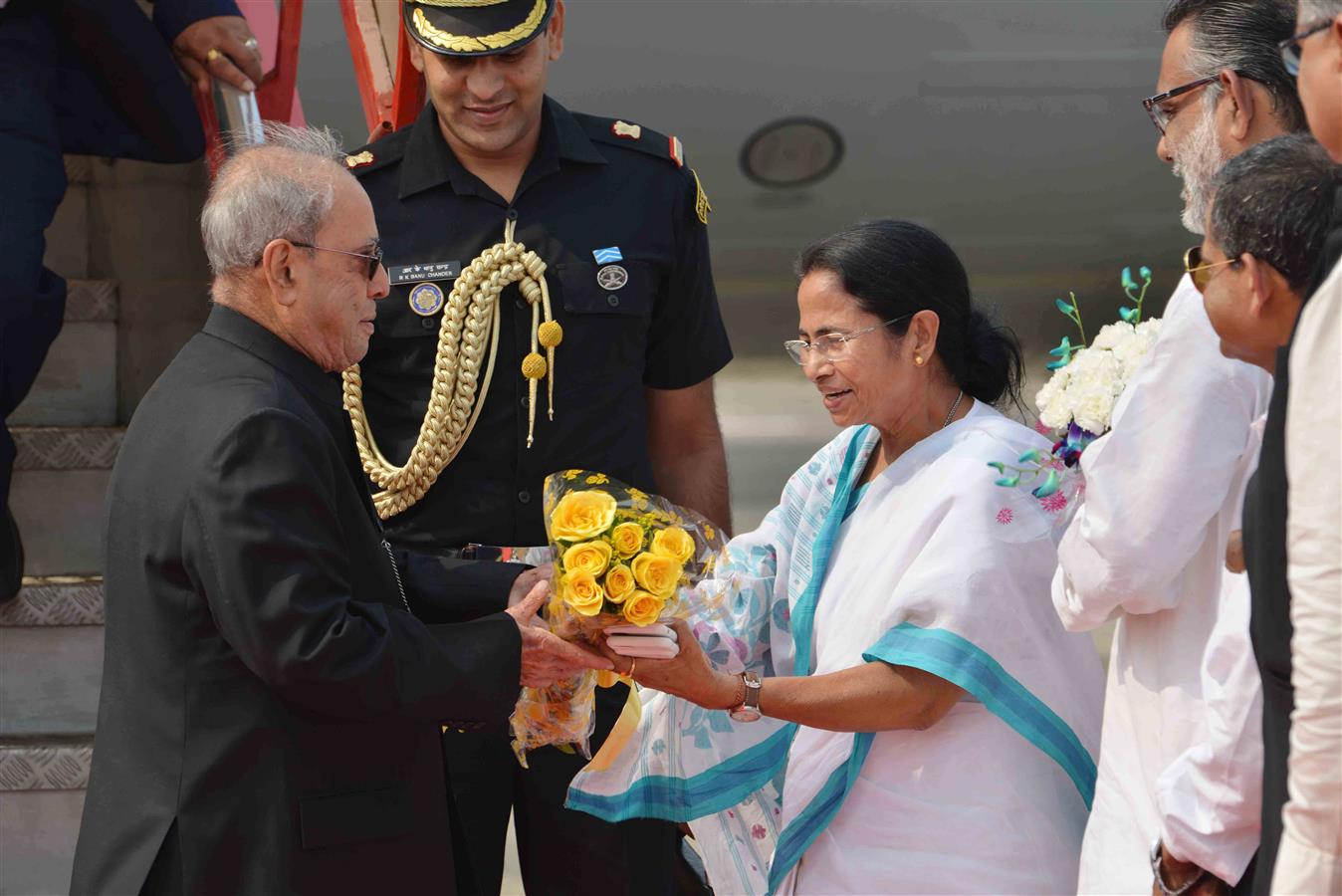 The President of India, Shri Pranab Mukherjee being received by the Chief Minister of West Bengal on his Arrival at Netaji Subhash Chandra Bose International Airport at Kolkata in West Bengal on May 18, 2017.