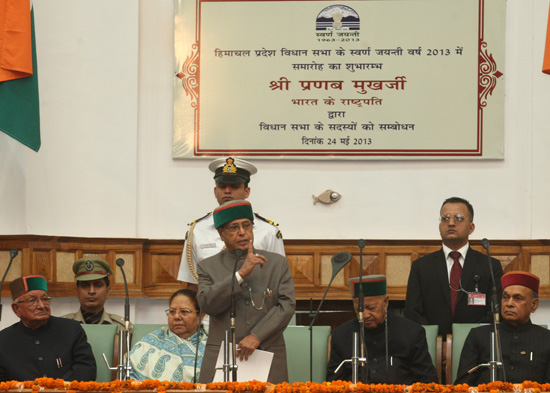 The President of India, Shri Pranab Mukherjee addressing the members of 12th Vidhan Sabha of Himachal Pradesh on the occasion of its Golden Jubilee Celebrations at Shimla in Himachal Pradesh on May 24, 2013. The Governor of Himachal Pradesh, Shrimati Urmi