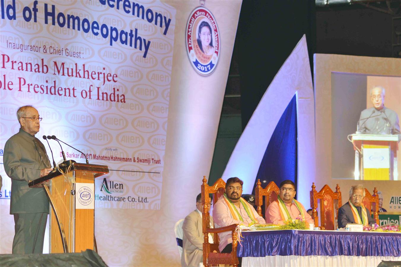 The President of India, Shri Pranab Mukherjee addressing at the presentation of Dr. Malati Allen Noble Award, Dr. Sarkar Allen Mahatma Mahnemann Award and Dr. Sarkar Allen Swamiji Award instituted by the Dr. Malati Allen Charitable Trust at Kolkata in Wes