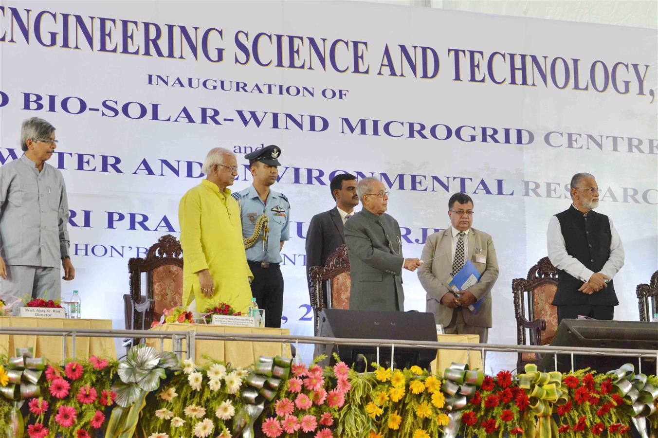 The President of India, Shri Pranab Mukherjee inaugurating the Bio-Solar-Wind Microgrid Centre and Centre for Water and Environment Research at Indian Institute of Engineering Science & Technology (IIEST), Shibpur in West Bengal on May 19, 2017.