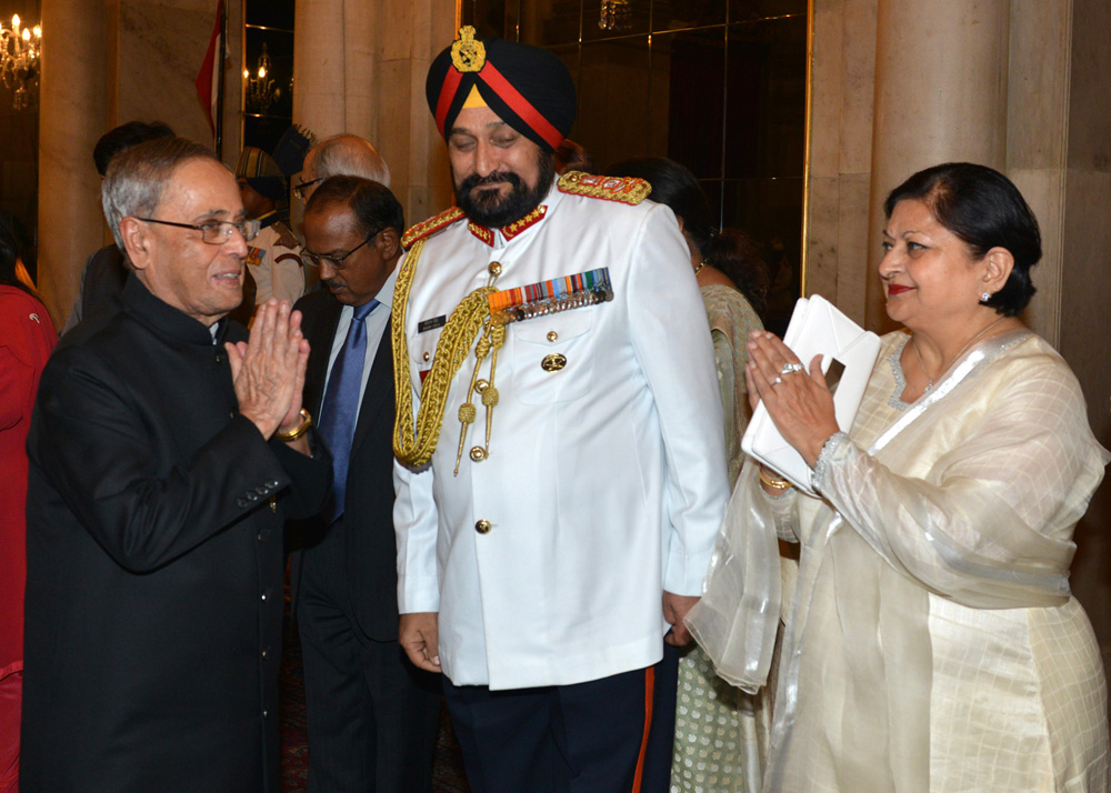 The President of India, Shri Pranab Mukherjee hosted a Farewell Dinner to the Chief of Army Staff, General Bikram Singh at Rashtrapati Bhavan in New Delhi July 28, 2014. 