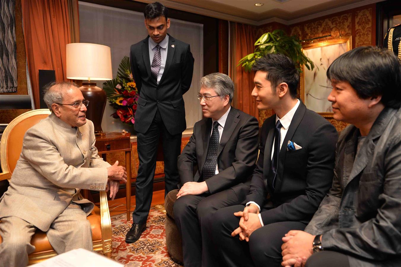 The famous Chinese actor, Huang Xiaoming calling on the President of India, Shri Pranab Mukherjee at St Regis Hotel in Beijing, People’s Republic of China on May 25, 2016. 