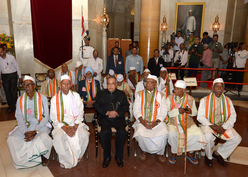 The President of India, Shri Pranab Mukherjee hosted an ‘At Home’ reception for freedom fighters on the occasion of the 72nd anniversary of the Quit India Movement at Rashtrapati Bhavan on August 9, 2014. 