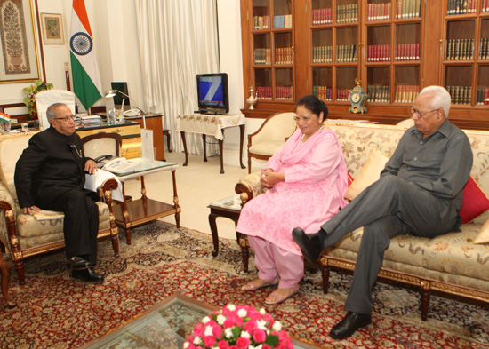 The Governor of Jammu and Kashmir, Shri N.N. Vohra along with his wife calling on the President of India, Shri Pranab Mukherjee on August 3, 2012