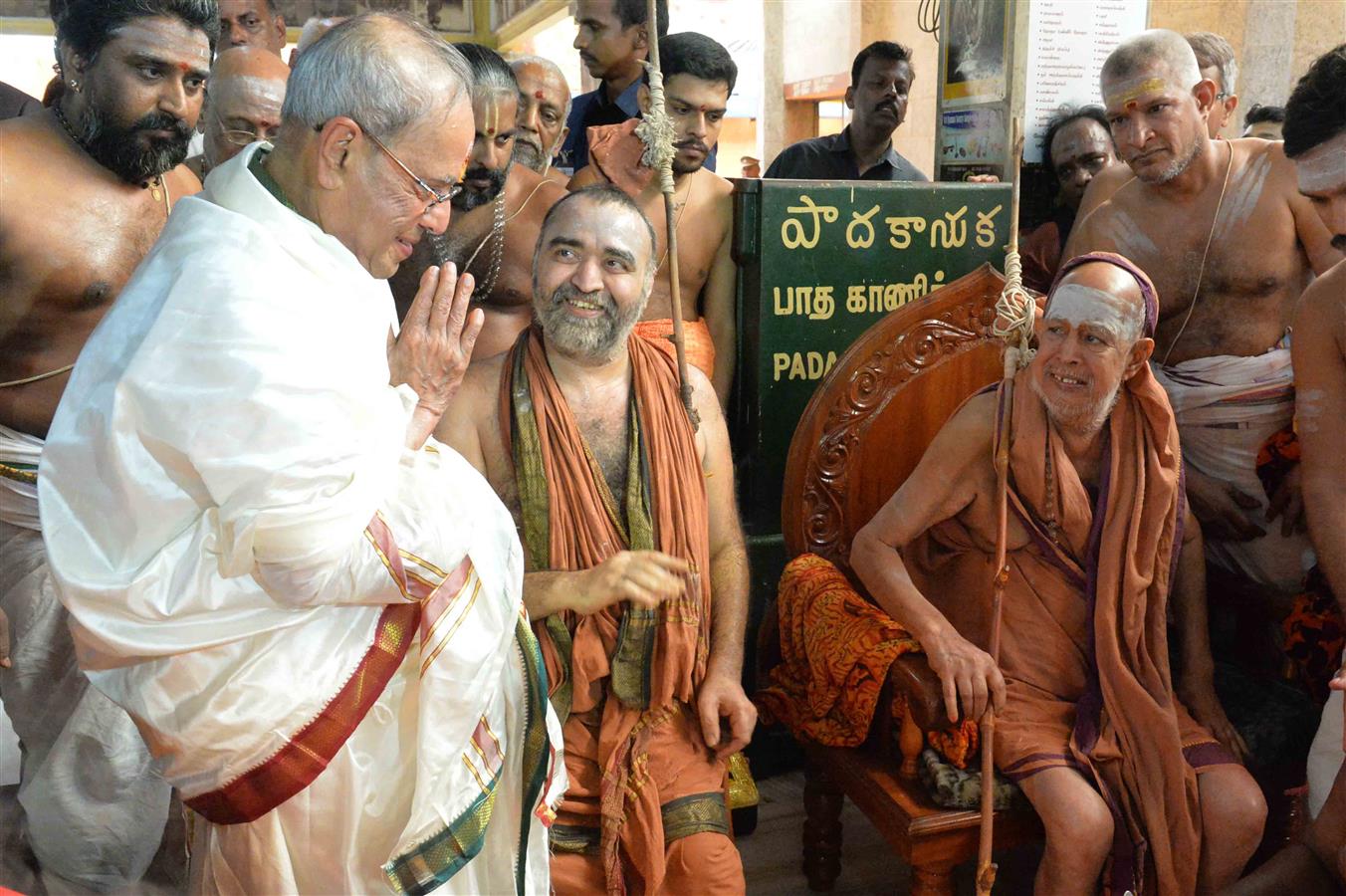 The President of India, Shri Pranab Mukherjee during the visit at Sankara Mutt at Kancheepuram in Tamil Nadu on June 13, 2017.