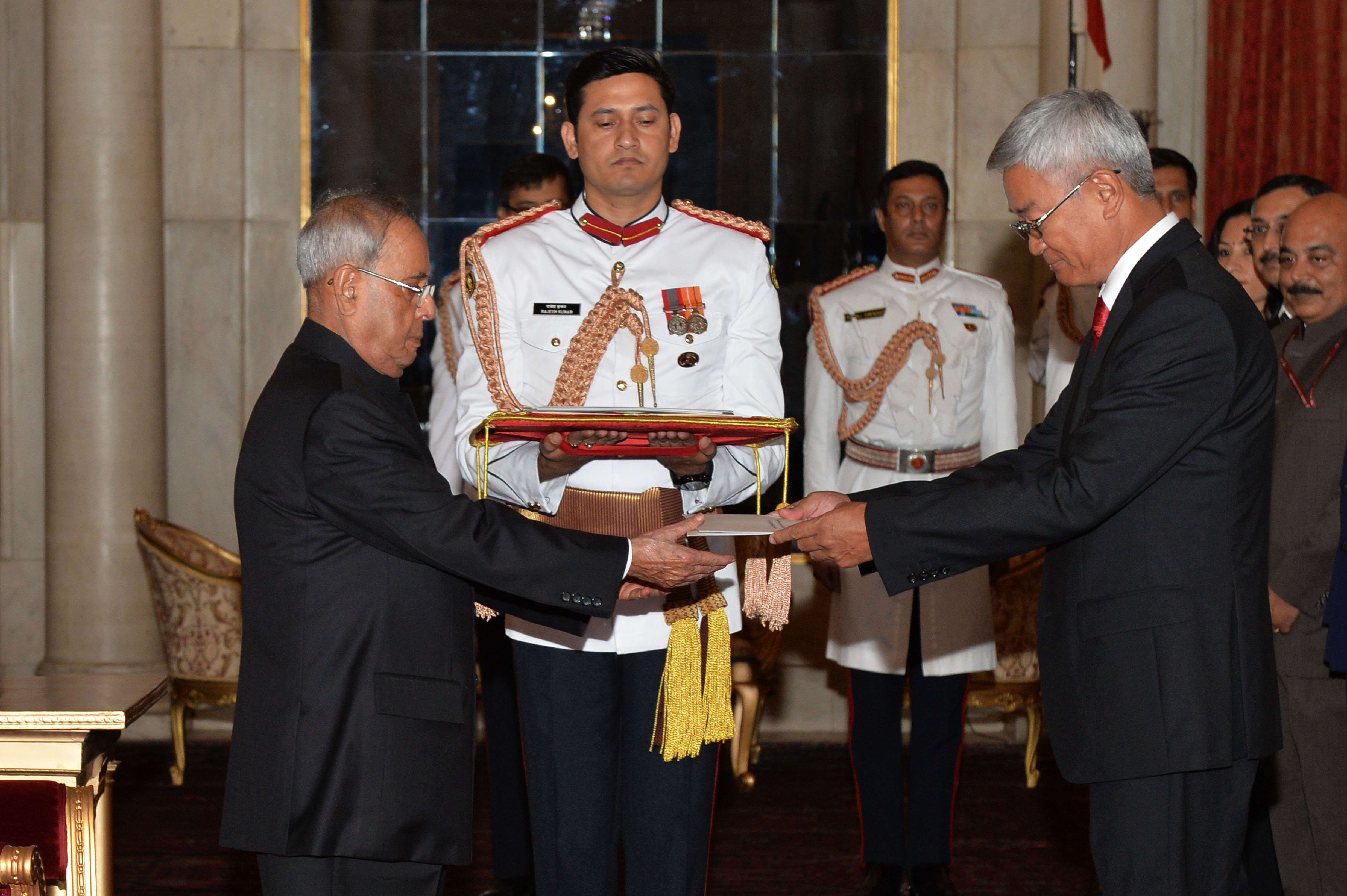 The Ambassador of Mongolia, His Excellency Mr. Gonchig Ganbold presenting his Credential to the President of India, Shri Pranab Mukherjee at Rashtrapati Bhavan on September 02, 2015.