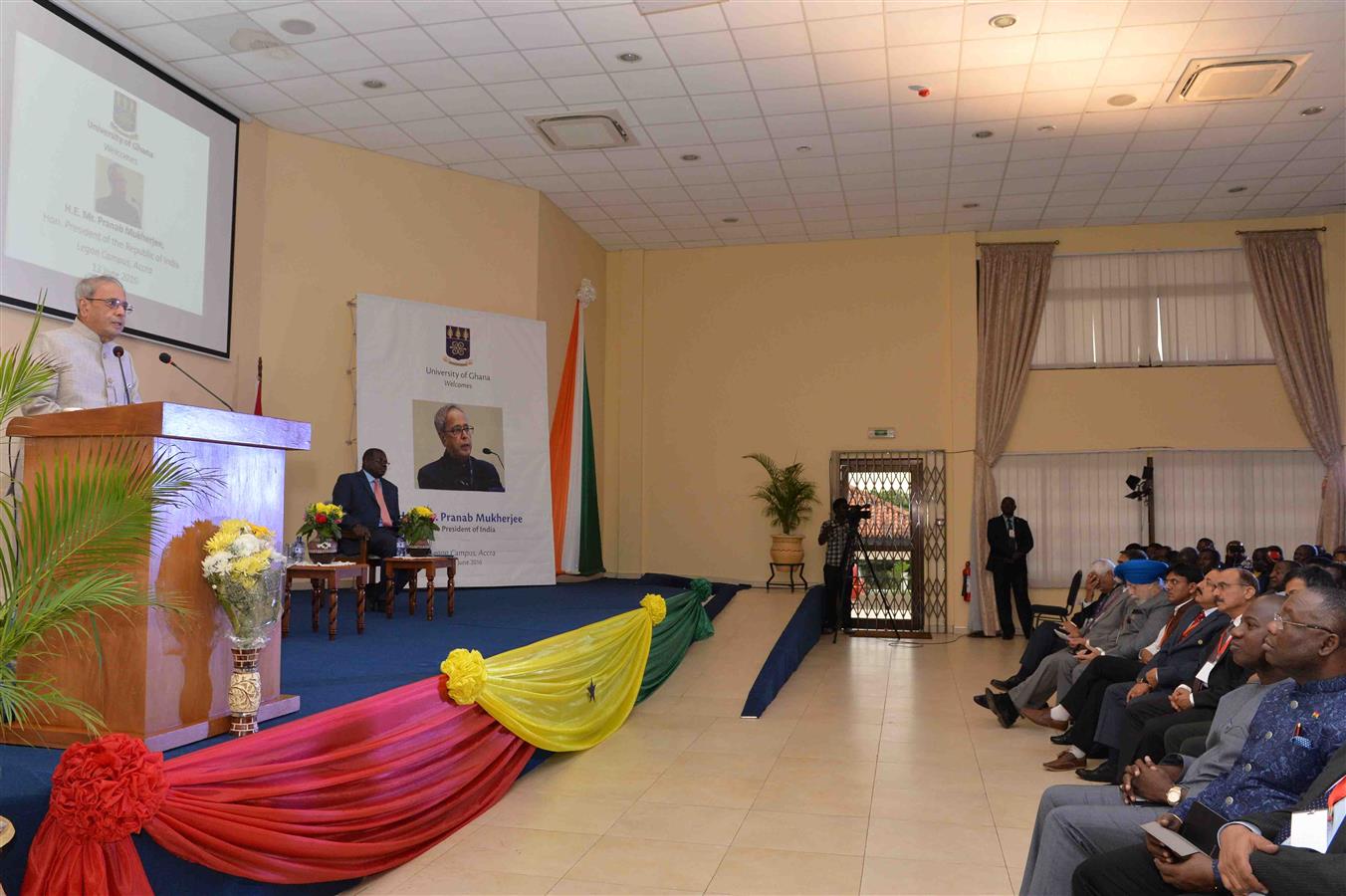 The President of India, Shri Pranab Mukherjee delivering his speech during his visit at Institute of Statistical, Social & Economic Research in Ghana (Accra) on June 13, 2016. 