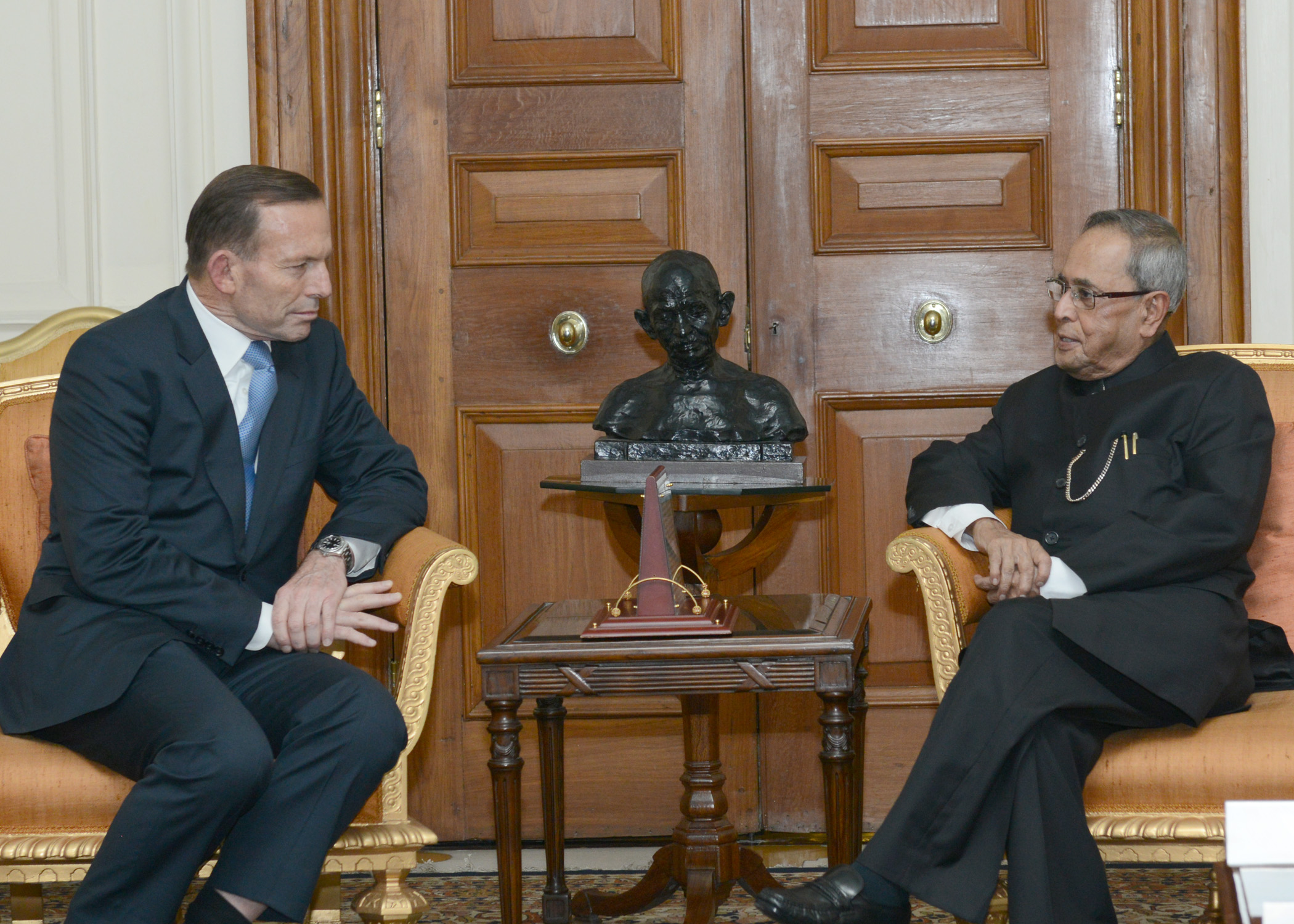 The Prime Minister of Australia, Honourable Mr. Tony Abbott MP calling on the President of India, Shri Pranab Mukherjee at Rashtrapati Bhavan on September 5, 2014. 