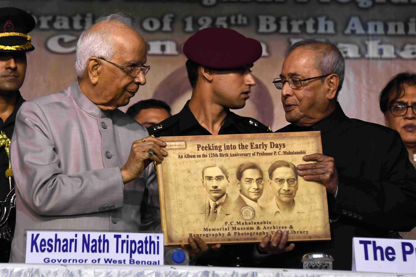 The Governor of West Bengal, Shri Keshari Nath Tripathi releasing the Pictorial Album on Prof PC Mahalanobis and presenting the First Copy to the President of India, Shri Pranab Mukherjee at the 125th Birth Anniversary of Prof PC Mahalanobis at Kolkata, W