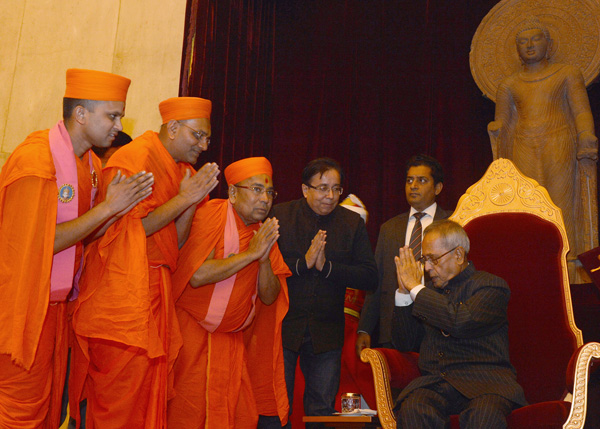 The President of India, Shri Pranab Mukherjee meeting with people of all walks of life at Rashtrapati Bhavan in New Delhi on January 1, 2014 the occasion of New Year’s day. 