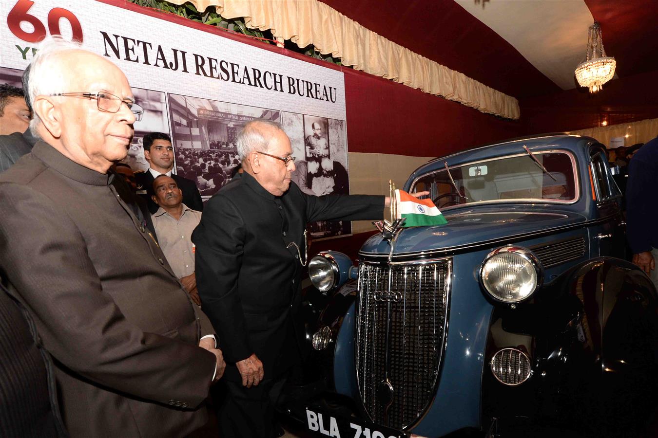 The President of India, Shri Pranab Mukherjee unveiling the restored Wanderer car used by Netaji Subhash Chandra Bose on his ‘Mahanishkraman’ in January 1941 at the inauguration of 60th anniversary celebrations of the Netaji Research Bureau founded by Dr