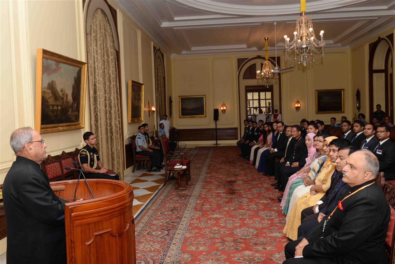 The President of India, Shri Pranab Mukherjee interacting with Officer Trainees of Bangladesh Foreign Service attending a special course at the Foreign Service Institute, New Delhi at Rashtrapati Bhavan on July 7, 2017.