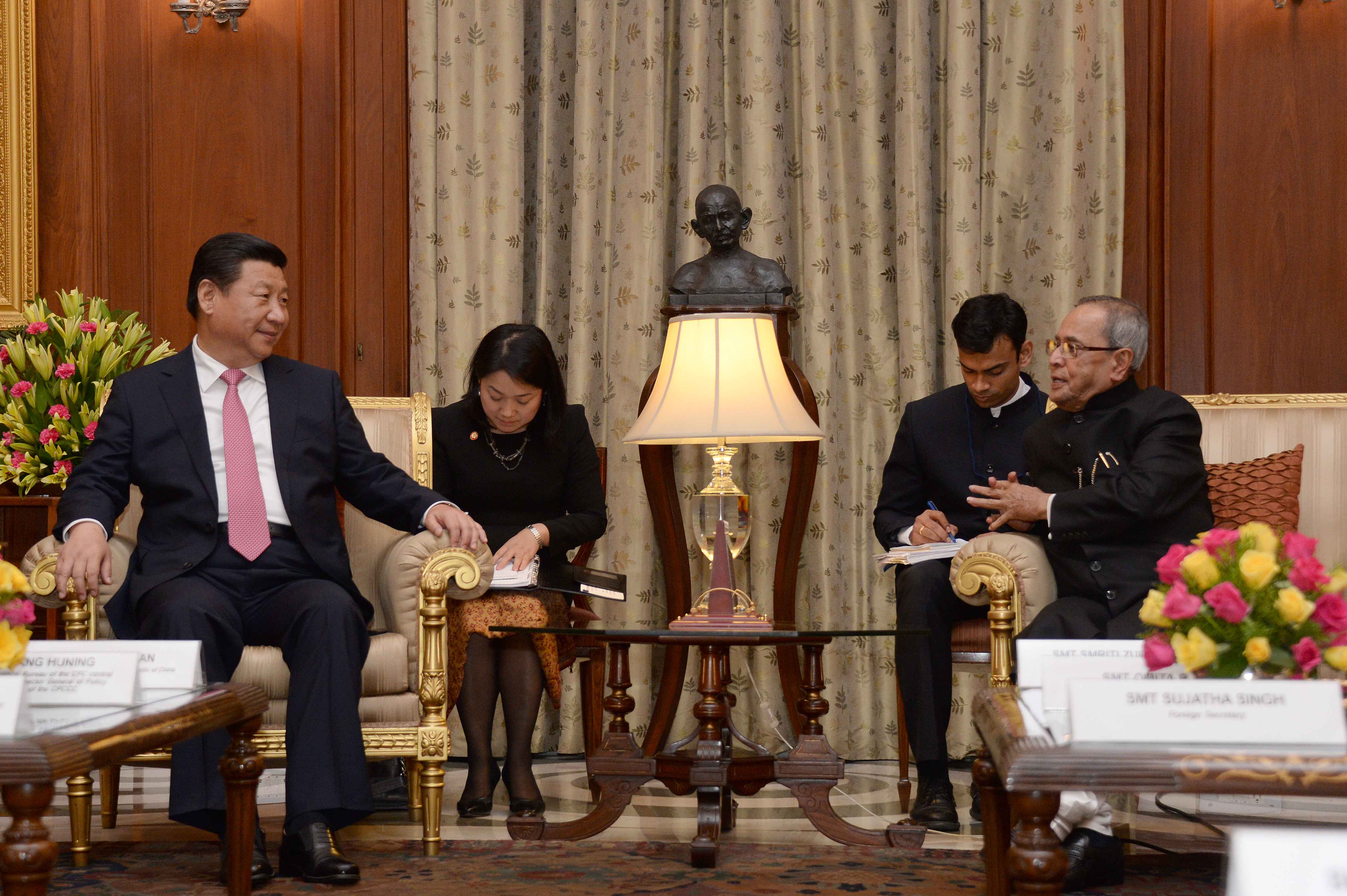 The President of the People's Republic of China, H.E. Mr. Xi Jinping meeting with the President of India, Shri Pranab Mukherjee at Rashtrapati Bhavan on September 18, 2014. 