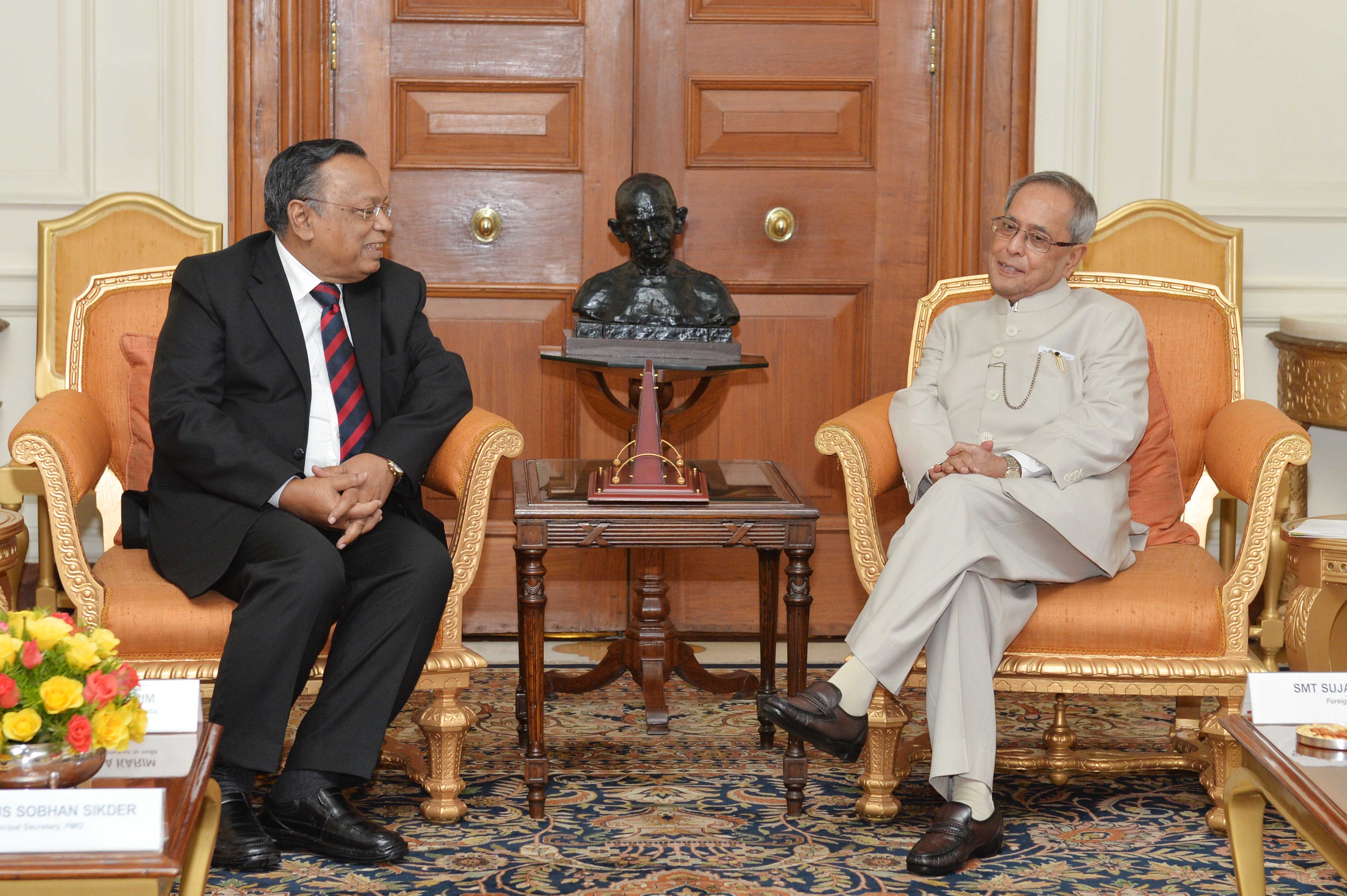 The Foreign Minister of People's Republic of Bangladesh, H.E. Mr. Abdul Hassan Mahmood Ali calling on the President of India, Shri Pranab Mukherjee at Rashtrapati Bhavan on September 19, 2014. 