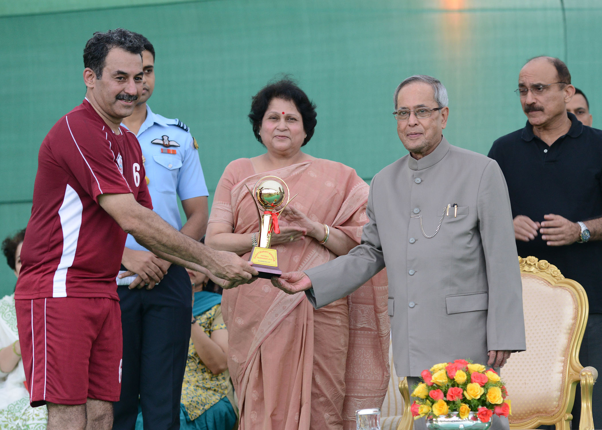 The President of India, Shri Pranab Mukherjee during presentation of prizes after final match of Rashtrapati Bhavan Football Tournament (RBFT) at Dr. Rajendra Prasad Sarvodaya Vidyalaya, President's Estate on September 21, 2014. 