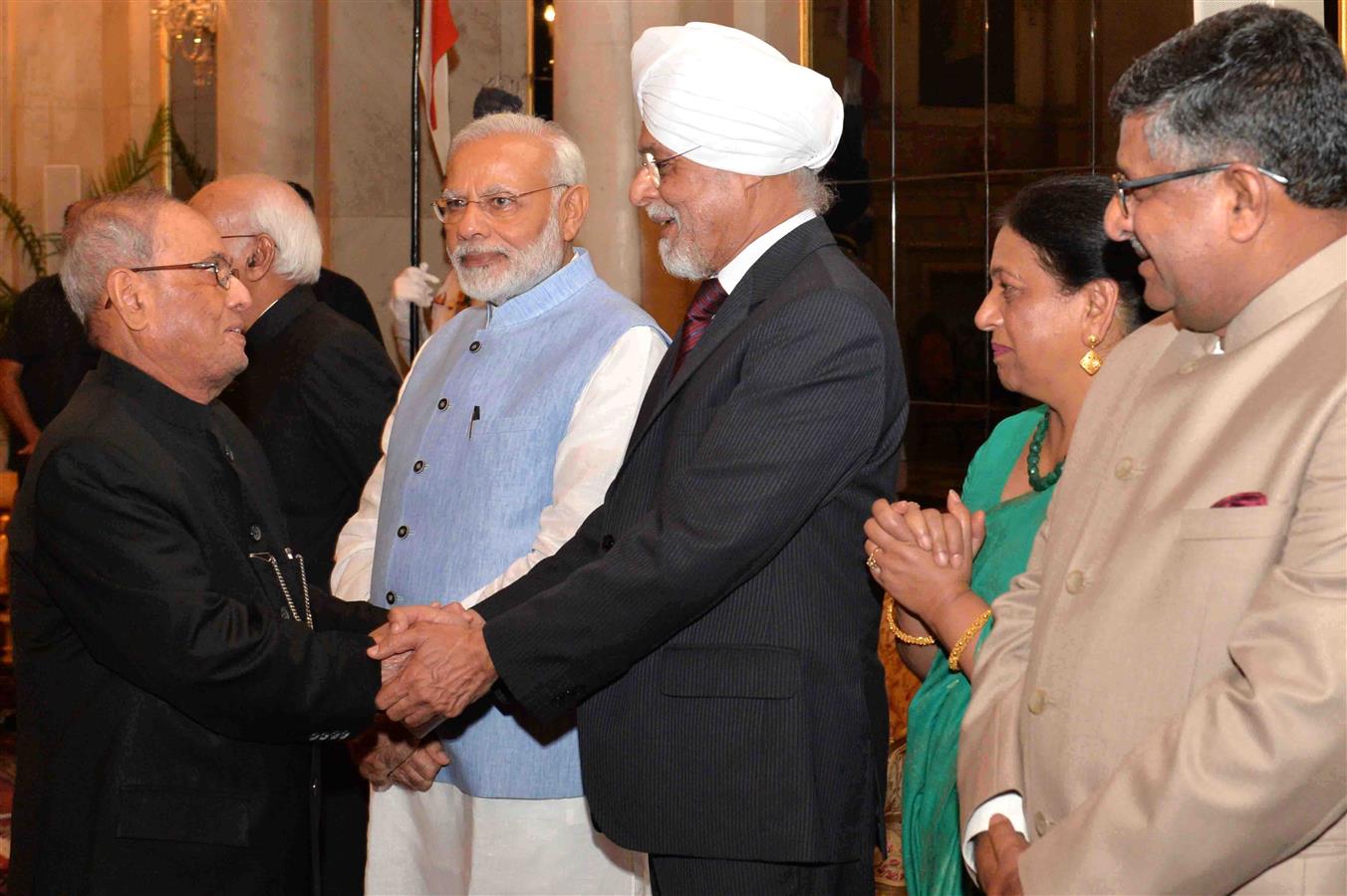 The President of India, Shri Pranab Mukherjee hosted Dinner to the Chief Justice of India and Judges of the Supreme Court of India at Rashtrapati Bhavan on July 19, 2017.