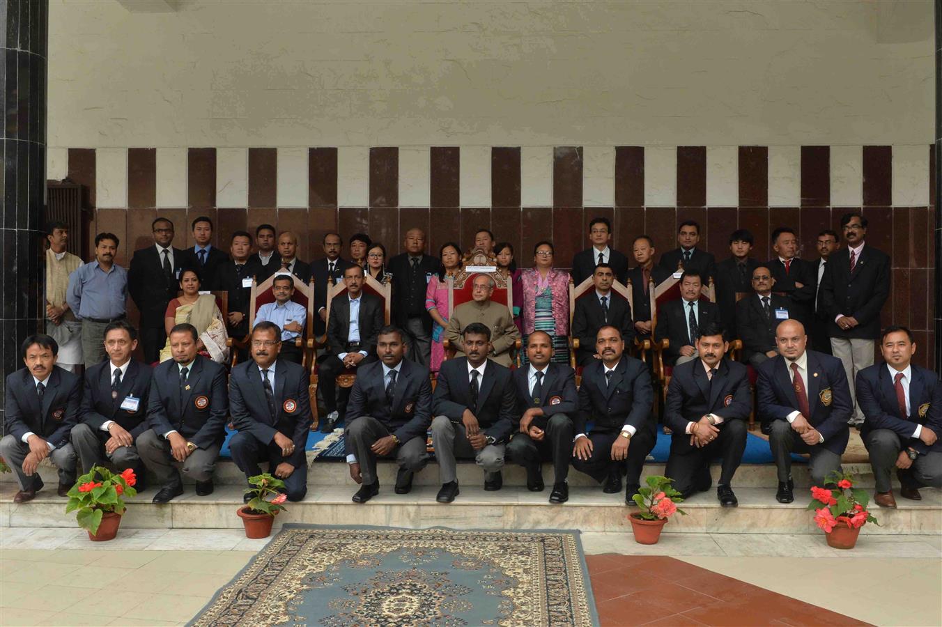 The President of India, Shri Pranab Mukherjee with the principal and other officials of Himalayan Mountaineering Institute in Darjeeling, West Bengal on July 13, 2016. 