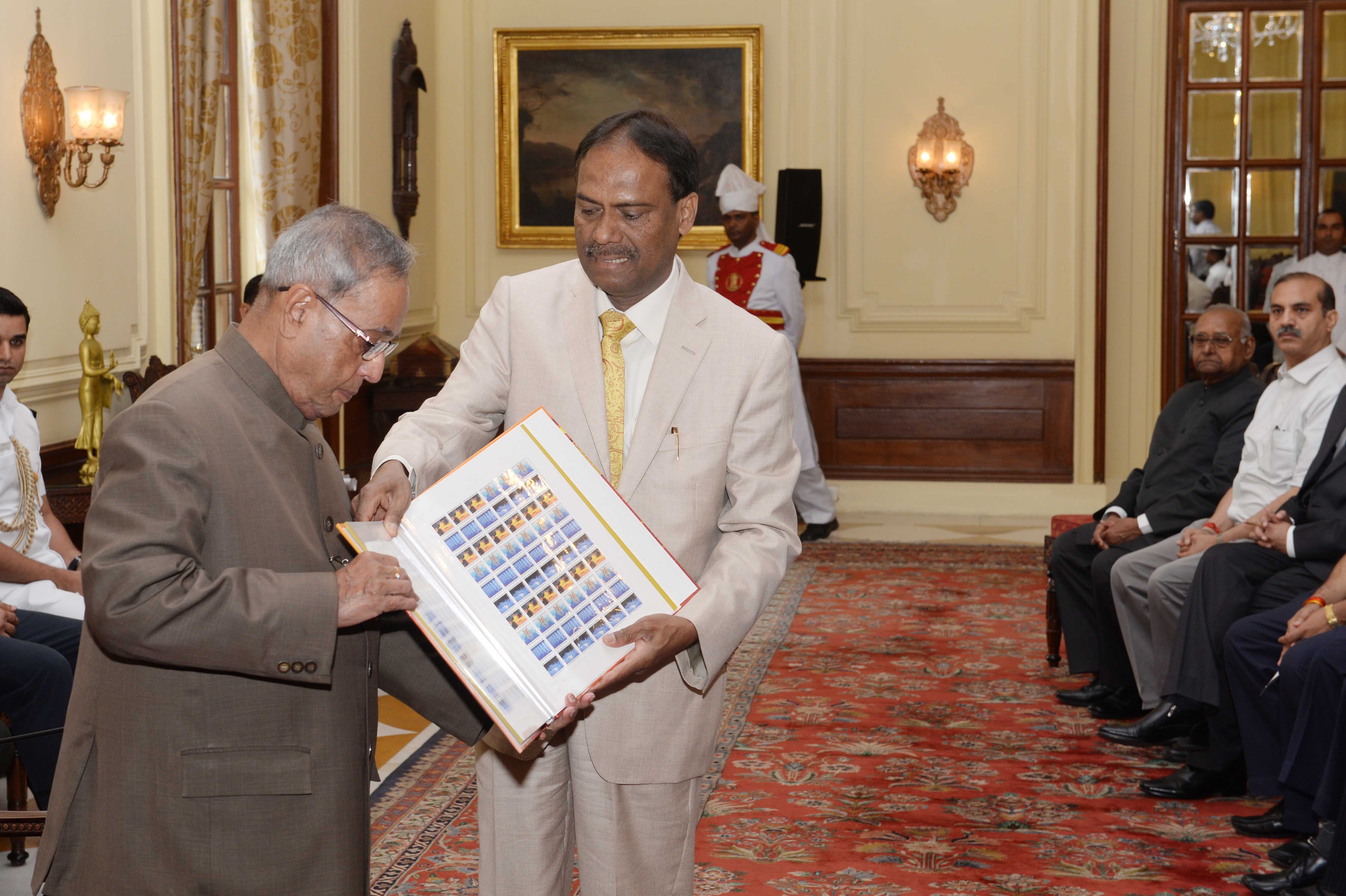 The President of India, Shri Pranab Mukherjee inaugurating the 65th TB Seal Campaign of the Tuberculosis Association of India at Rashtrapati Bhavan on October 4, 2014. 