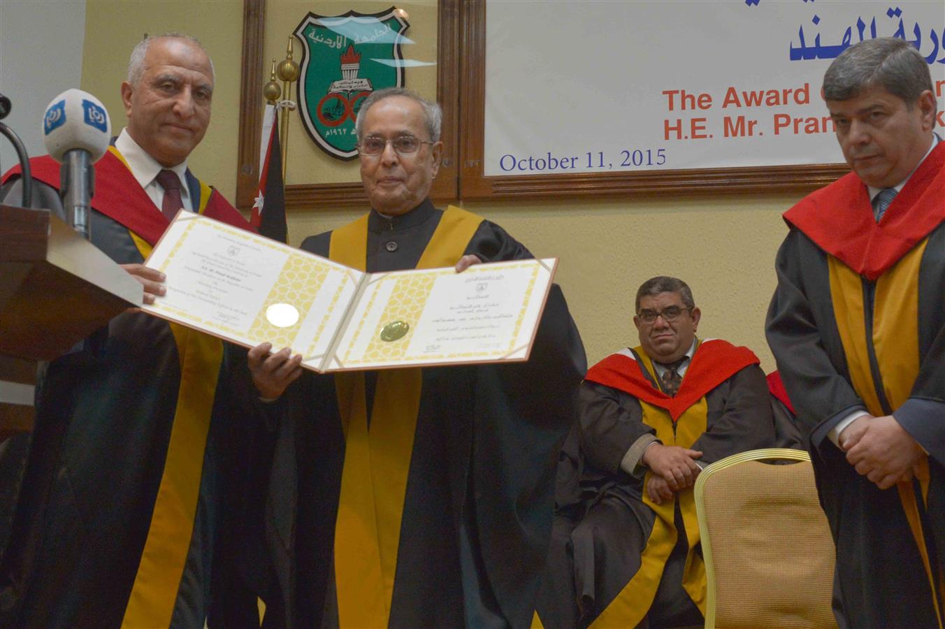 The University of Jordan conferring Honorary Doctorate in Political Science on the President, Pranab Mukherjee in Amman, Jordan on October 11, 2015.