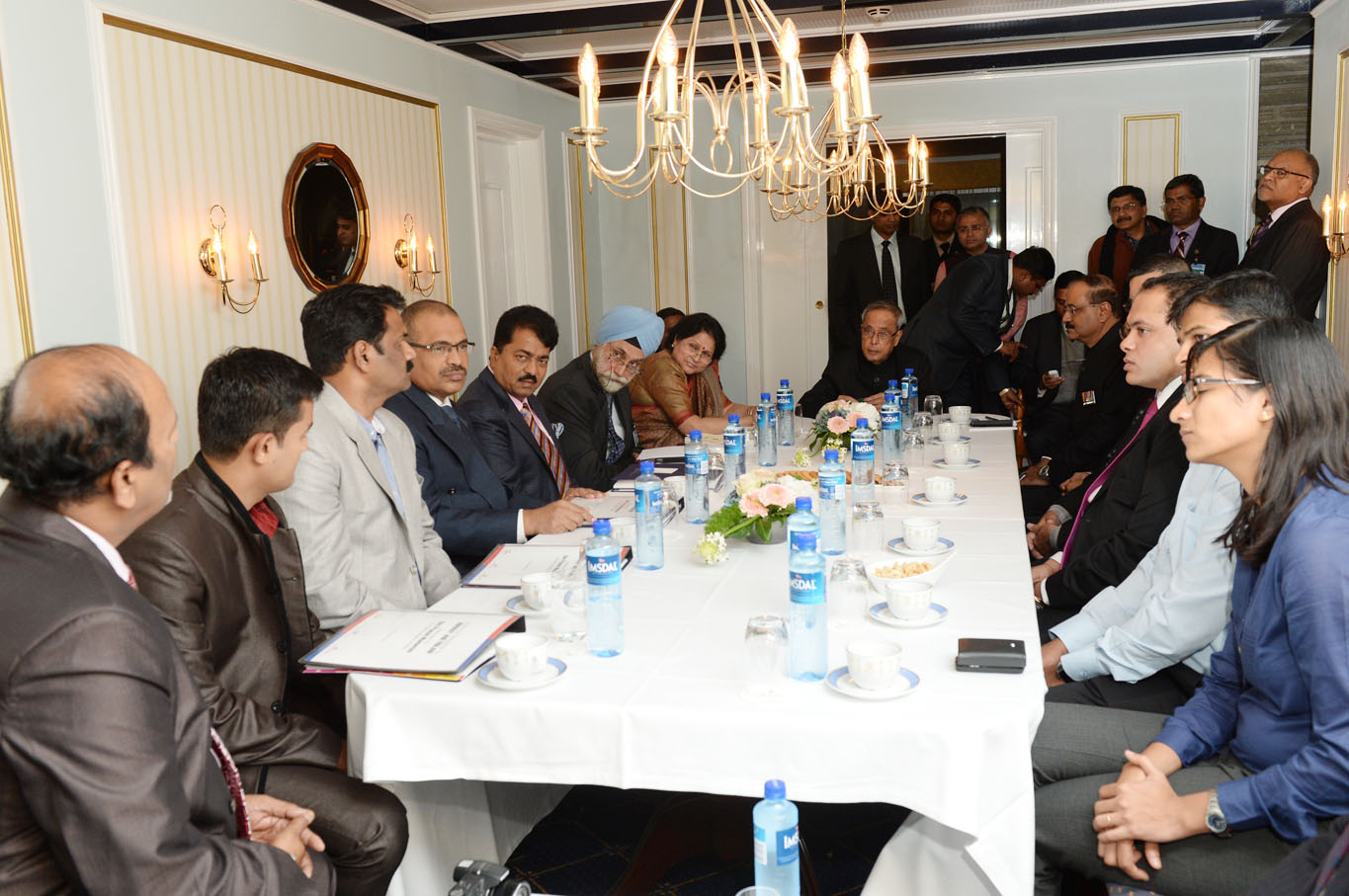 The President of India, Shri Pranab Mukherjee meeting his accompanying Business Delegation at Norway in OSLO on October 12, 2014. 