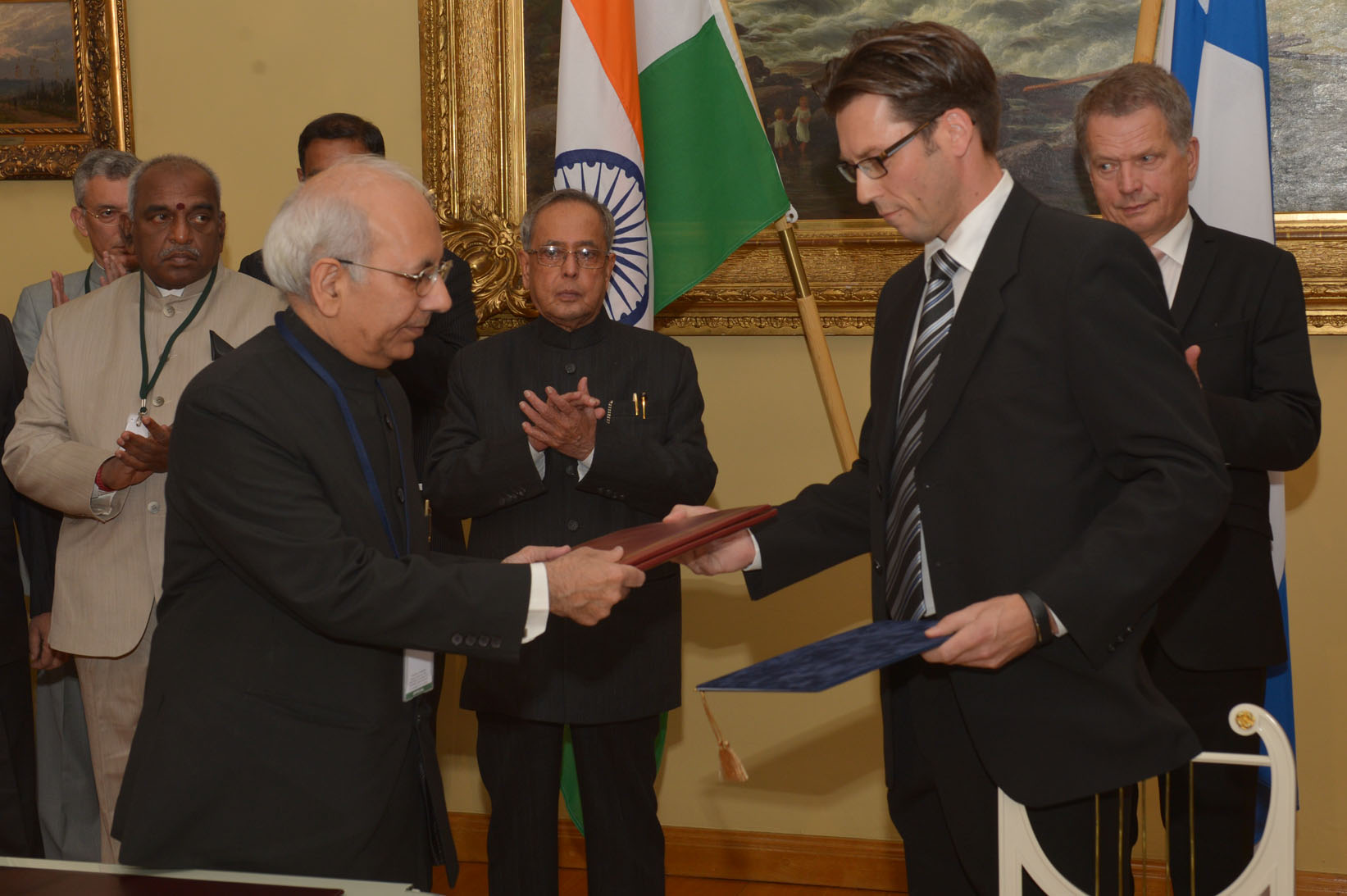 The President of India, Shri Pranab Mukherjee and the President of Finland, H.E. Mr. Sauli Niinisto witnessing signing of MOU on various subjects at Government House in Helsinki, Finland on October 15, 2014. 