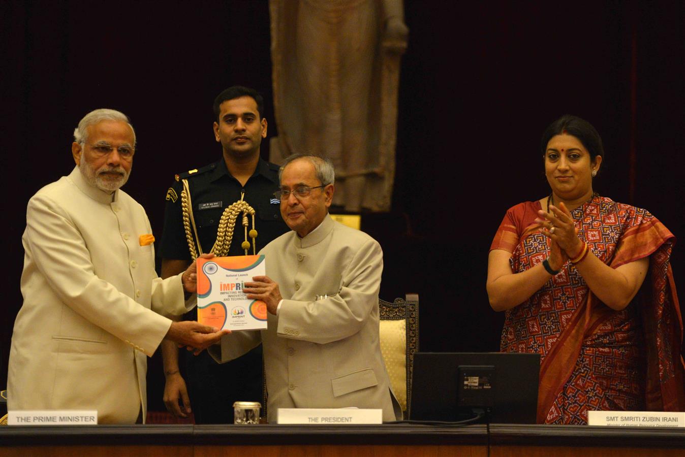 The Prime Minister of India, Shri Narendra Modi releasing the IMPRINT India Brochure and first copy presented to the President of India, Shri Pranab Mukherjee during the Visitor’s Conference – 2015 at Rashtrapati Bhavan on November 5, 2015.