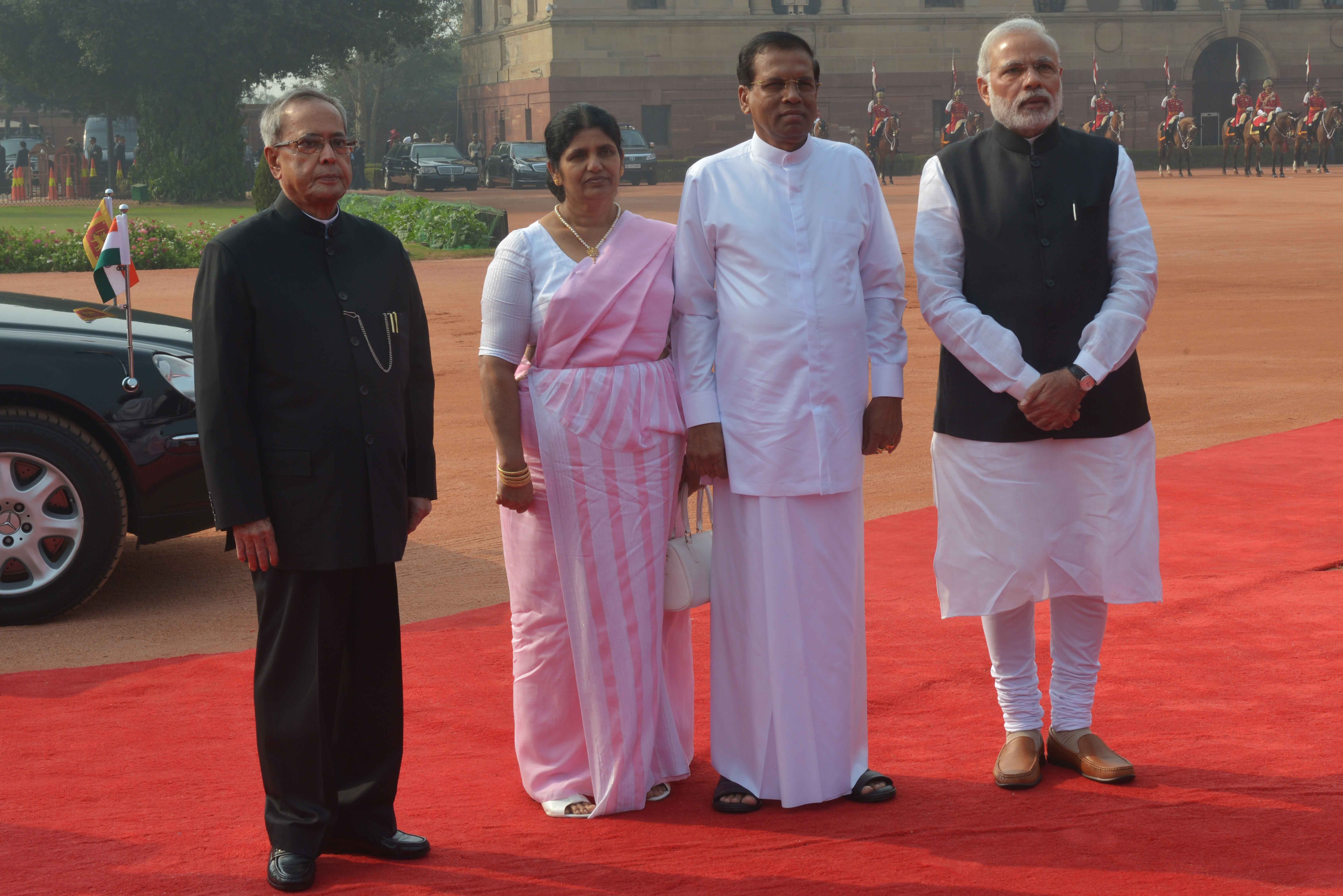 The President of India, Shri Pranab Mukherjee receiving the President of the Democratic Socialist Republic of Sri Lanka, H.E. Mr. Maithripala Sirisena during his Ceremonial Reception at the forecourt of Rashtrapati Bhavan on February 16, 2015.