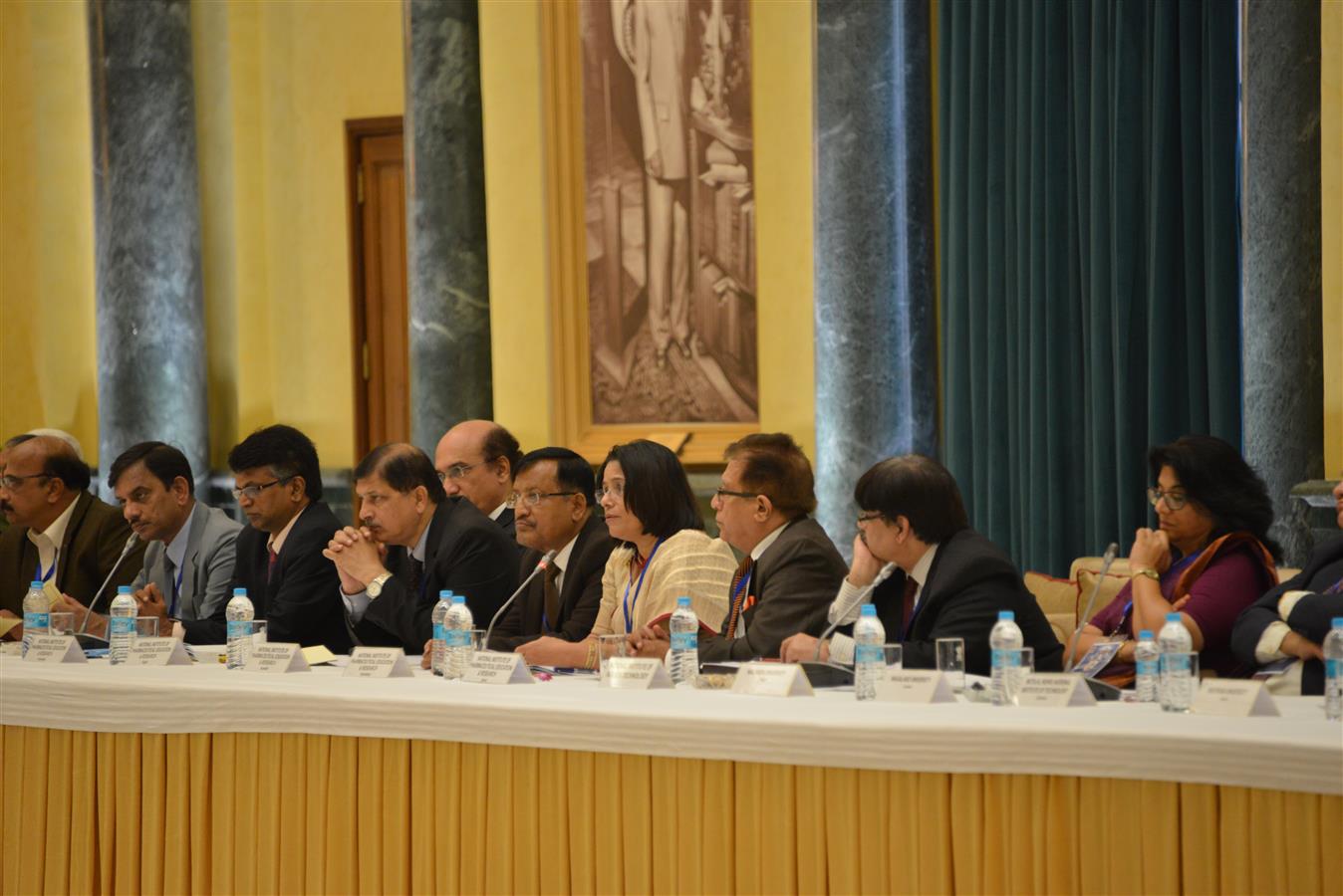 Interactive session between Industry-Academia during First-ever three-day Visitor’s Conference at Rashtrapati Bhavan on November 5, 2015.