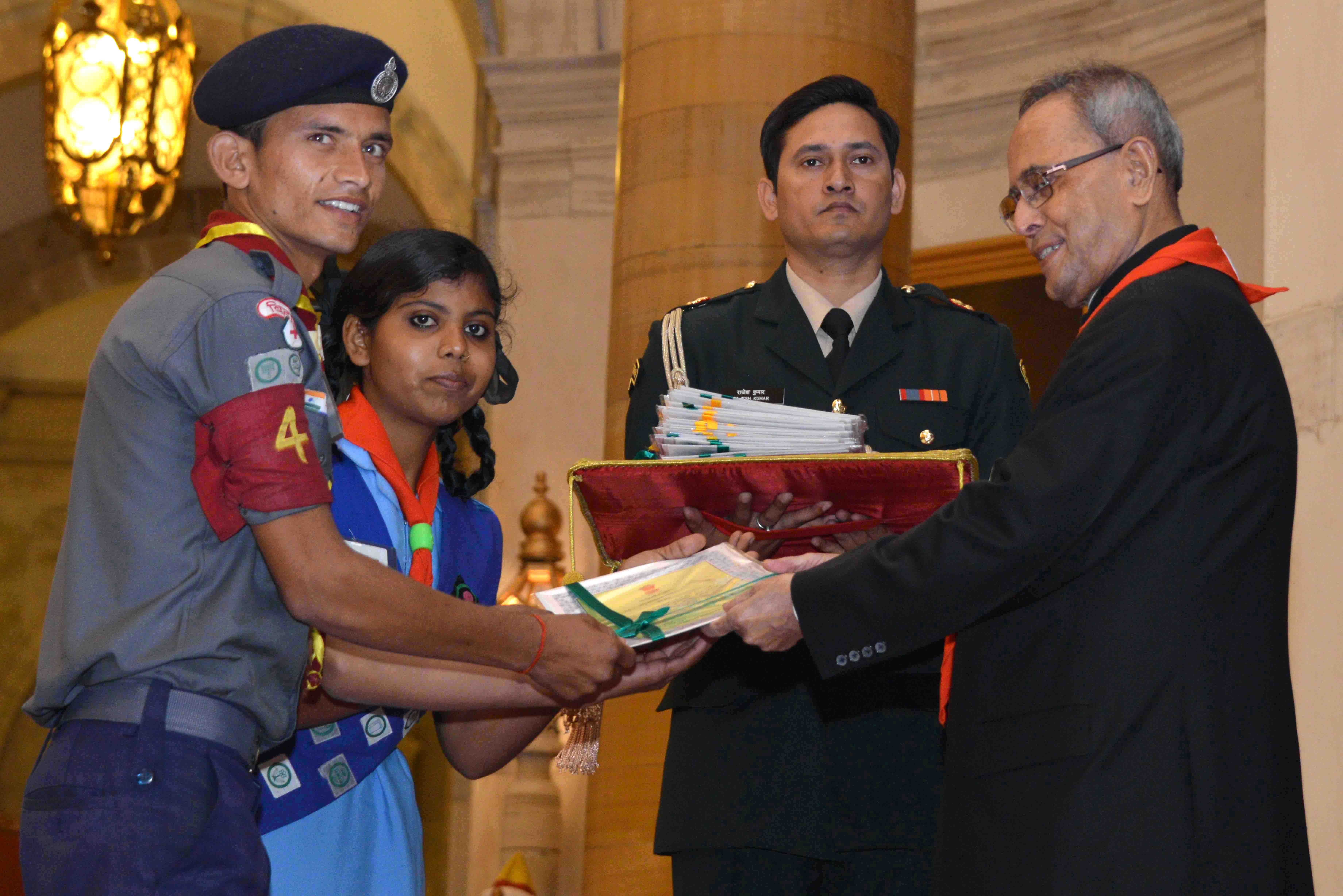 The President of India, Shri Pranab Mukherjee while presenting the Rashtrapati Scouts and Guides Award Certificates for the Year 2013 at Rashtrapati Bhavan on February 16, 2015.