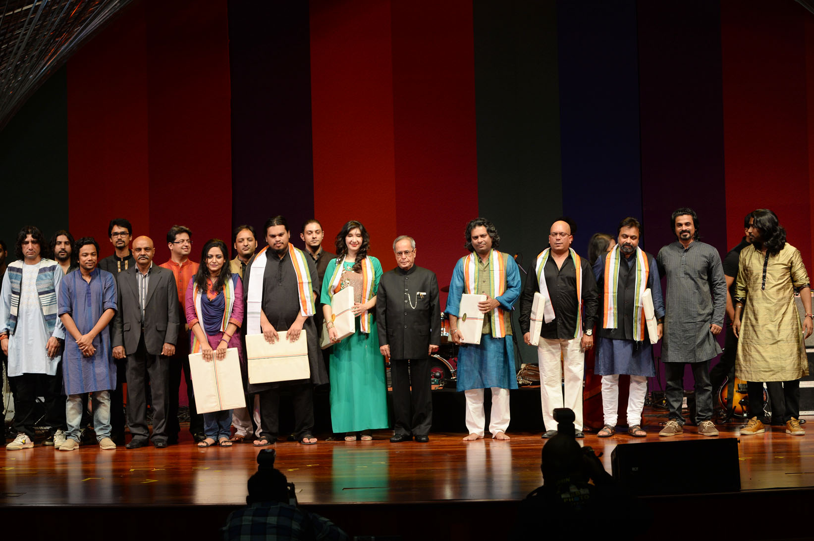 The President of India, Shri Pranab Mukherjee with SAARC Band Artists after witnessing a performance of SAARC Bands at Rashtrapati Bhavan Auditorium on November 5, 2014. 