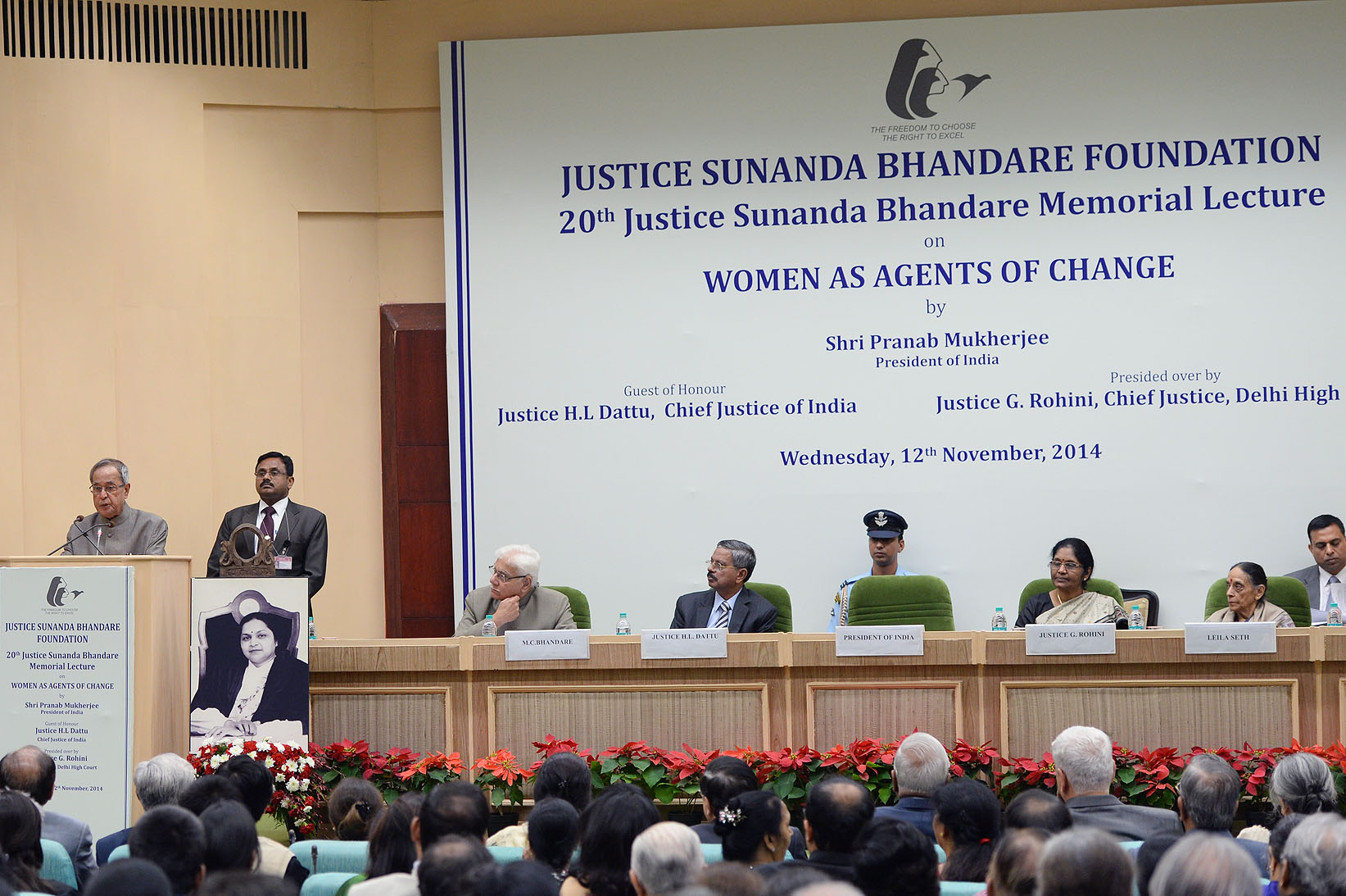 The President of India, Shri Pranab Mukherjee delivering the twentieth Justice Sunanda Bhandare Memorial Lecture on the topic ‘Women as Agents of Change’ at New Delhi on November 12, 2014. 