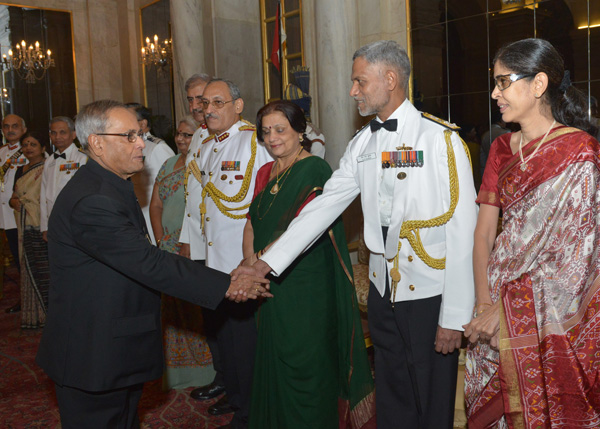 The President of India, Shri Pranab Mukherjee Hosted a Dinner to the Participants of Combined Commanders’ in-Chief Conference - 2013 at Rashtrapati Bhavan in New Delhi on October 25, 2013.