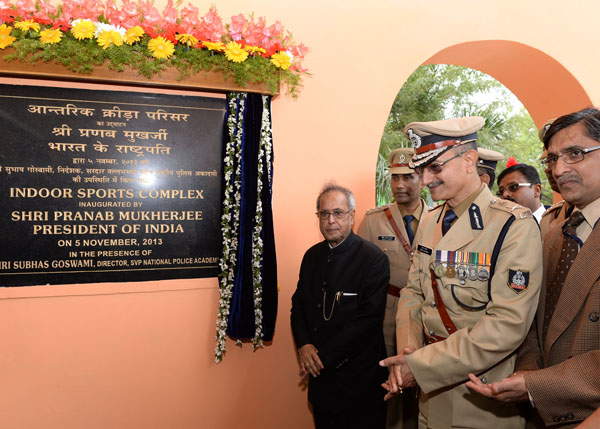 The President of India, Shri Pranab Mukherjee inaugurating the Indoor Sports Complex during Dikshant Parade of the Indian Poice Service Probationers of 2012 Batch at Sardar Vallabhbhai Patel National Police Academy at Hyderabad in Andhra Pradesh on Novemb