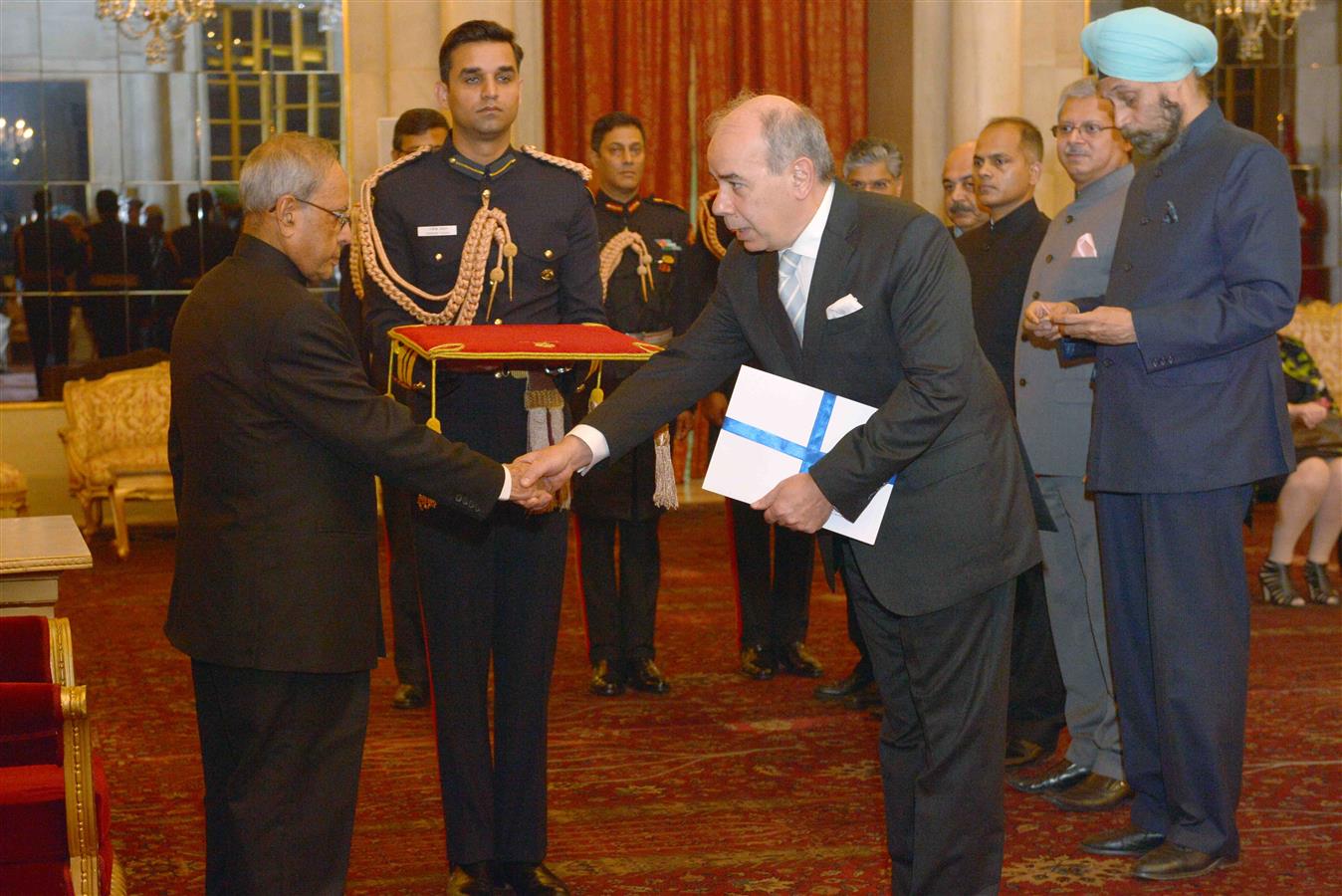 The Ambassador of Greece, H.E. Mr. Pano Kalogeropoulos presenting his credential to the President of India, Shri Pranab Mukherjee at Rashtrapati Bhavan on December 9, 2015.