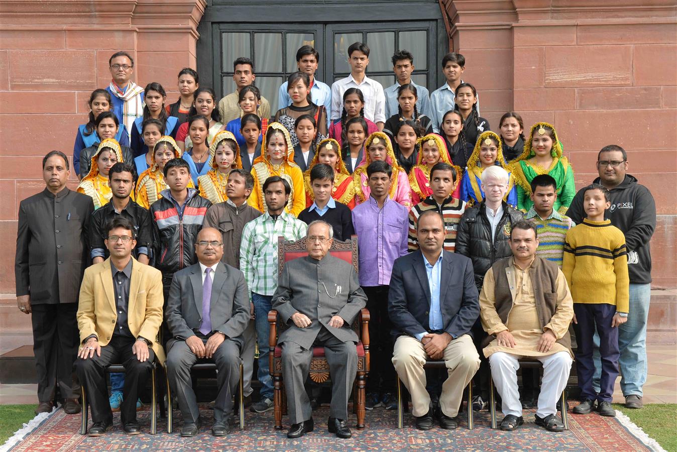 The President of India, Shri Pranab Mukherjee with Students participants of the National Level Kala Utsav-2015 at Rashtrapati Bhavan on December 10, 2015.