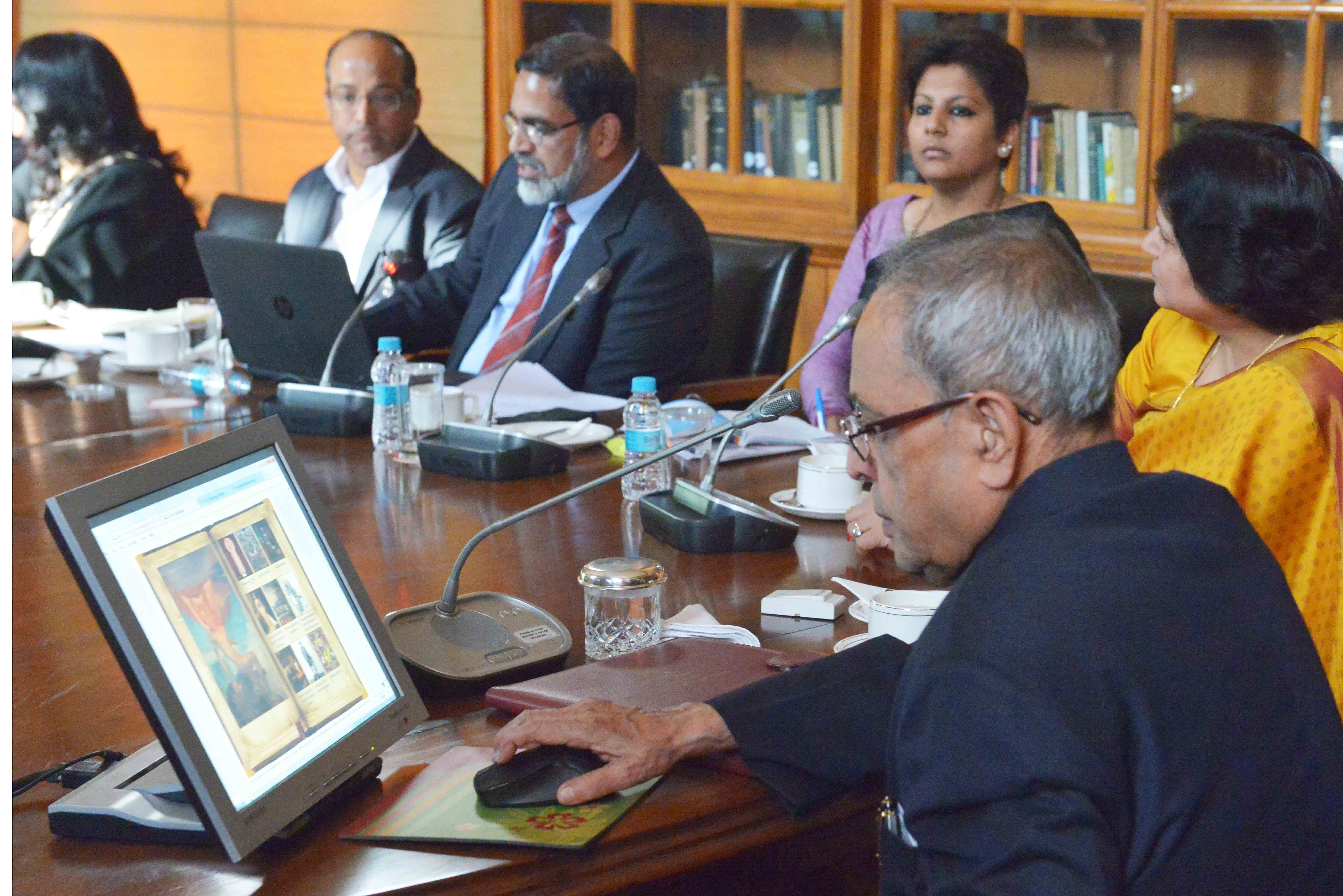 The President of India, Shri Pranab Mukherjee launching an Electronic Art Catalogue ‘A Heritage of Rashtrapati Bhavan: A Selection’ at Rashtrapati Bhavan on December 11, 2014. 