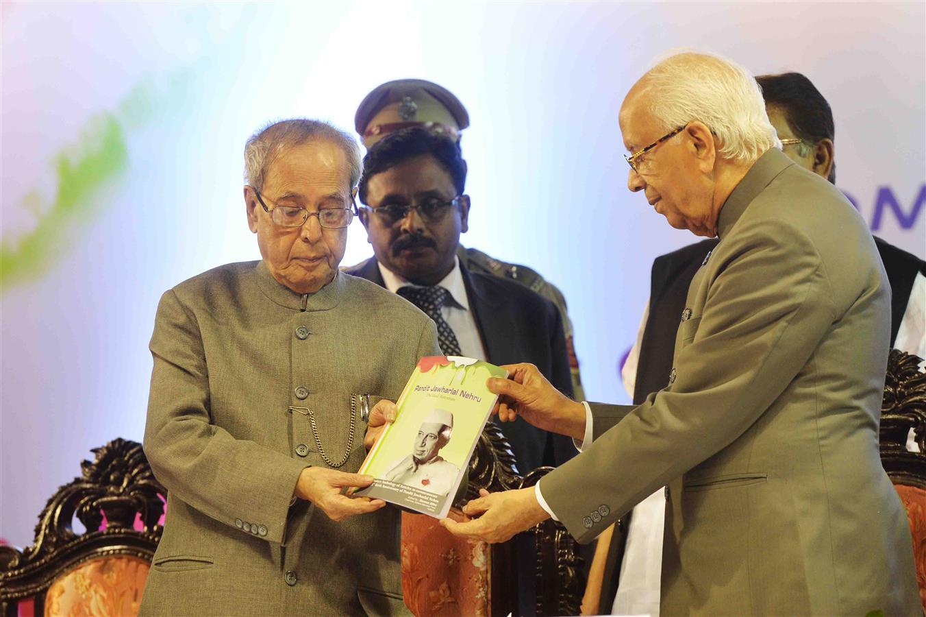 The President of India, Shri Pranab Mukherjee at the Concluding Function of 125th Birth Anniversary of Pt. Jawaharlal Nehru at Kolkata organized by the Bibhan Memorial Trust at Calcutta University, Kolkata in West Bengal on December 13, 2015.