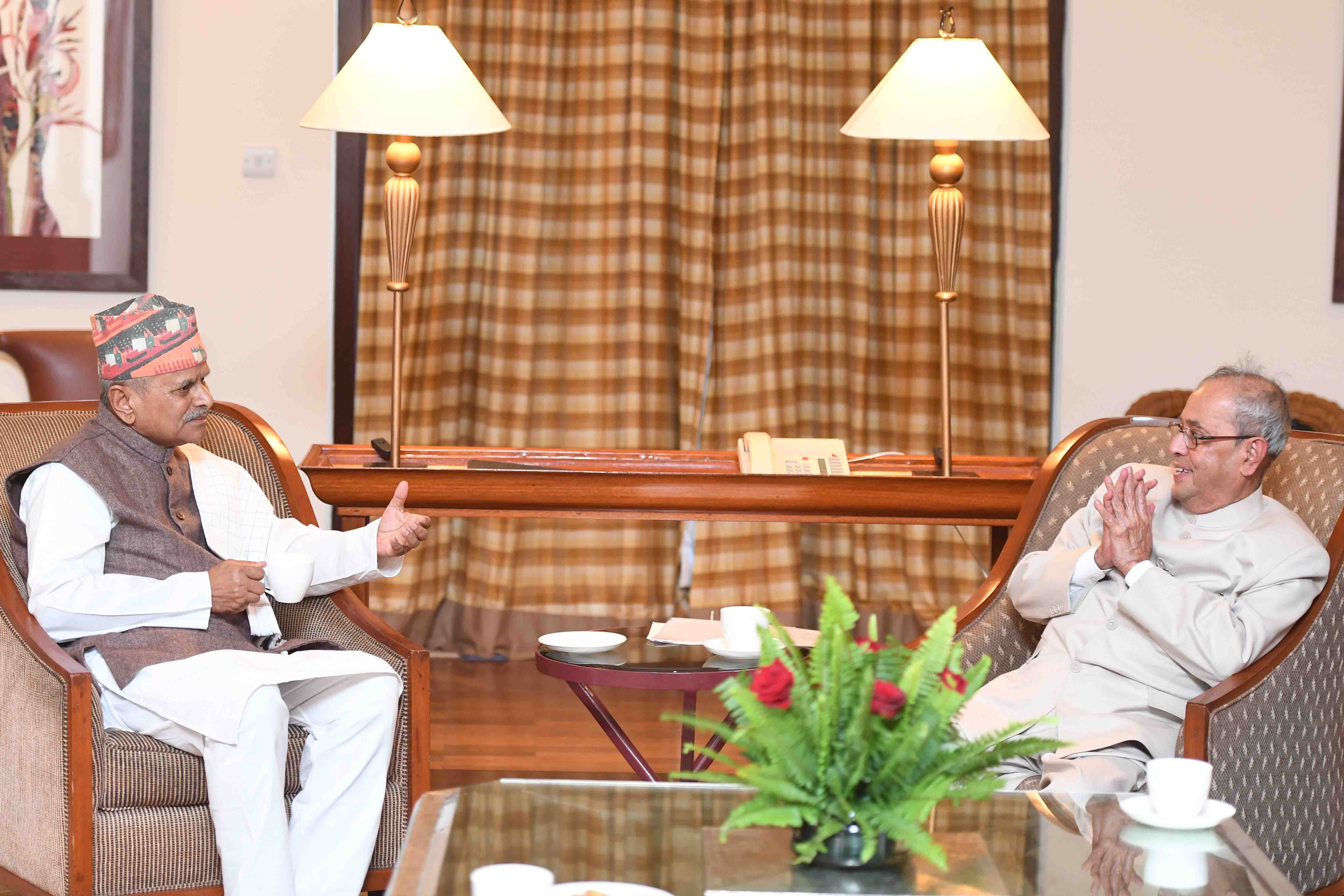 The Former President of Nepal, Dr Ram Baran Yadav calling on the President of India, Shri Pranab Mukherjee at Kathmandu in Nepal on November 3, 2016. 