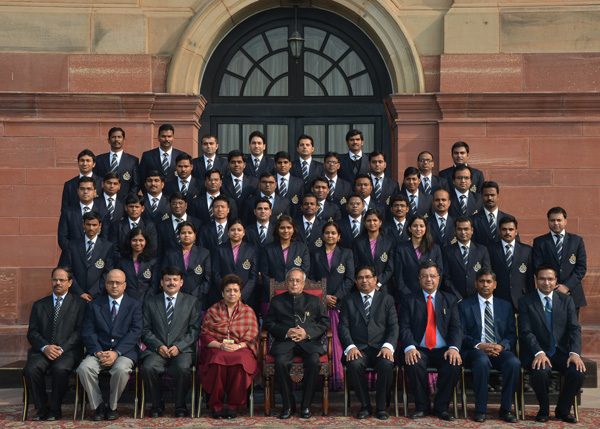 The President of India, Shri Pranab Mukherjee with the probationers of 64th Batch of the Indian Revenue Service (Customs & Central Excise) from the National Academy of Customs, Excise and Narcotics, Faridabad at Rashtrapati Bhavan in New Delhi on December