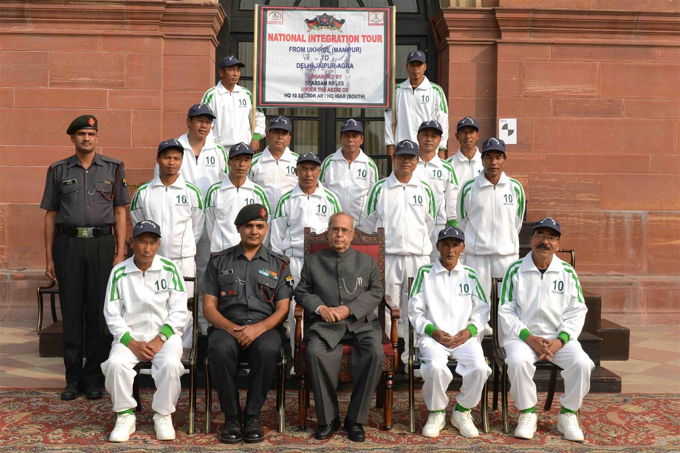 The President of India, Shri Pranab Mukherjee with Elderly people from Ukhru District of Manipur attending National Integration Tour organized by the 17 Assam Rifles at Rashtrapati Bhavan on November 11, 2016. 