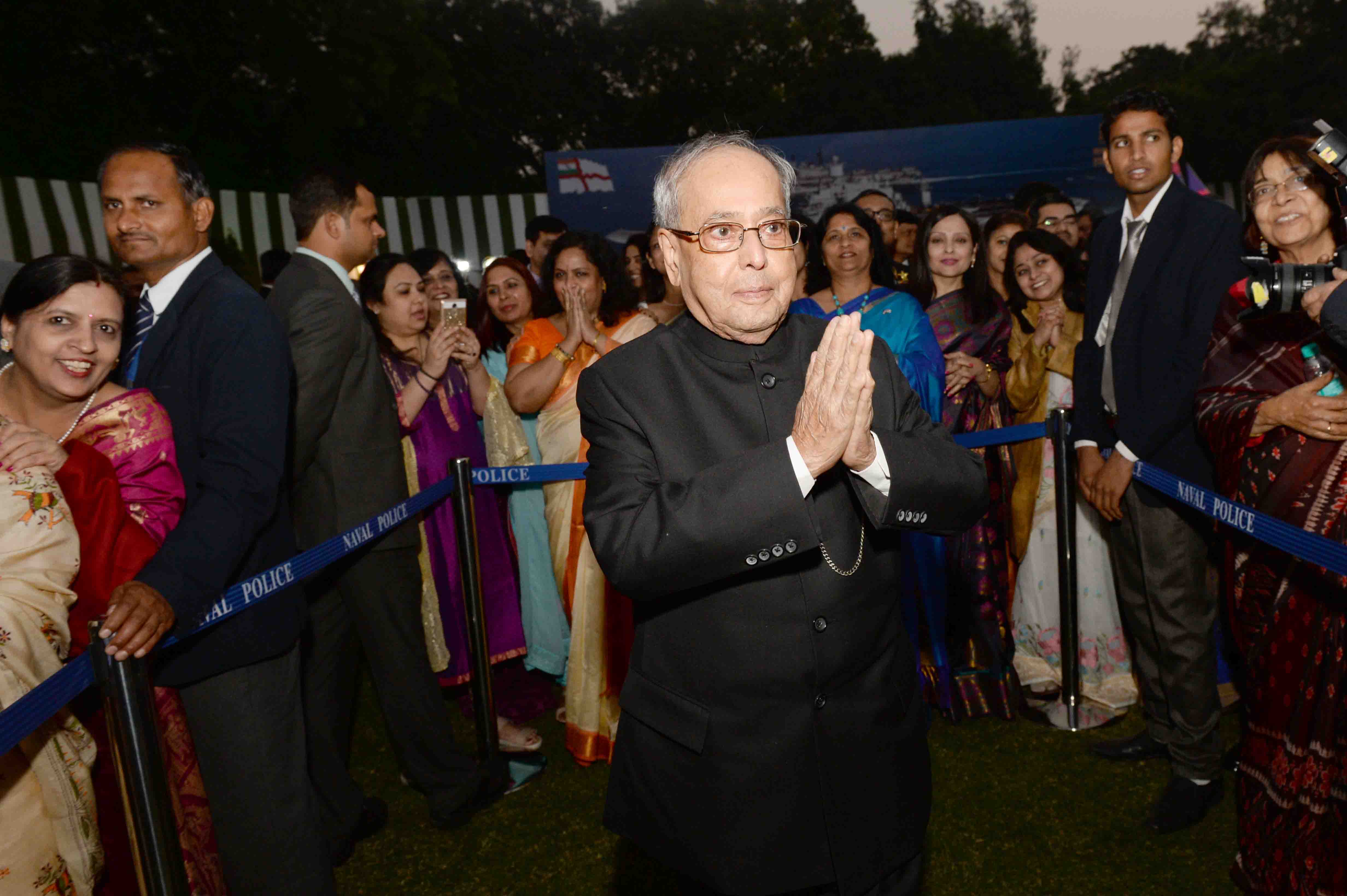 The President of India, Shri Pranab Mukherjee attending the Navy Day Reception hosted by the Chief of the Naval Staff at Navy House in New Delhi on December 4, 2016. 