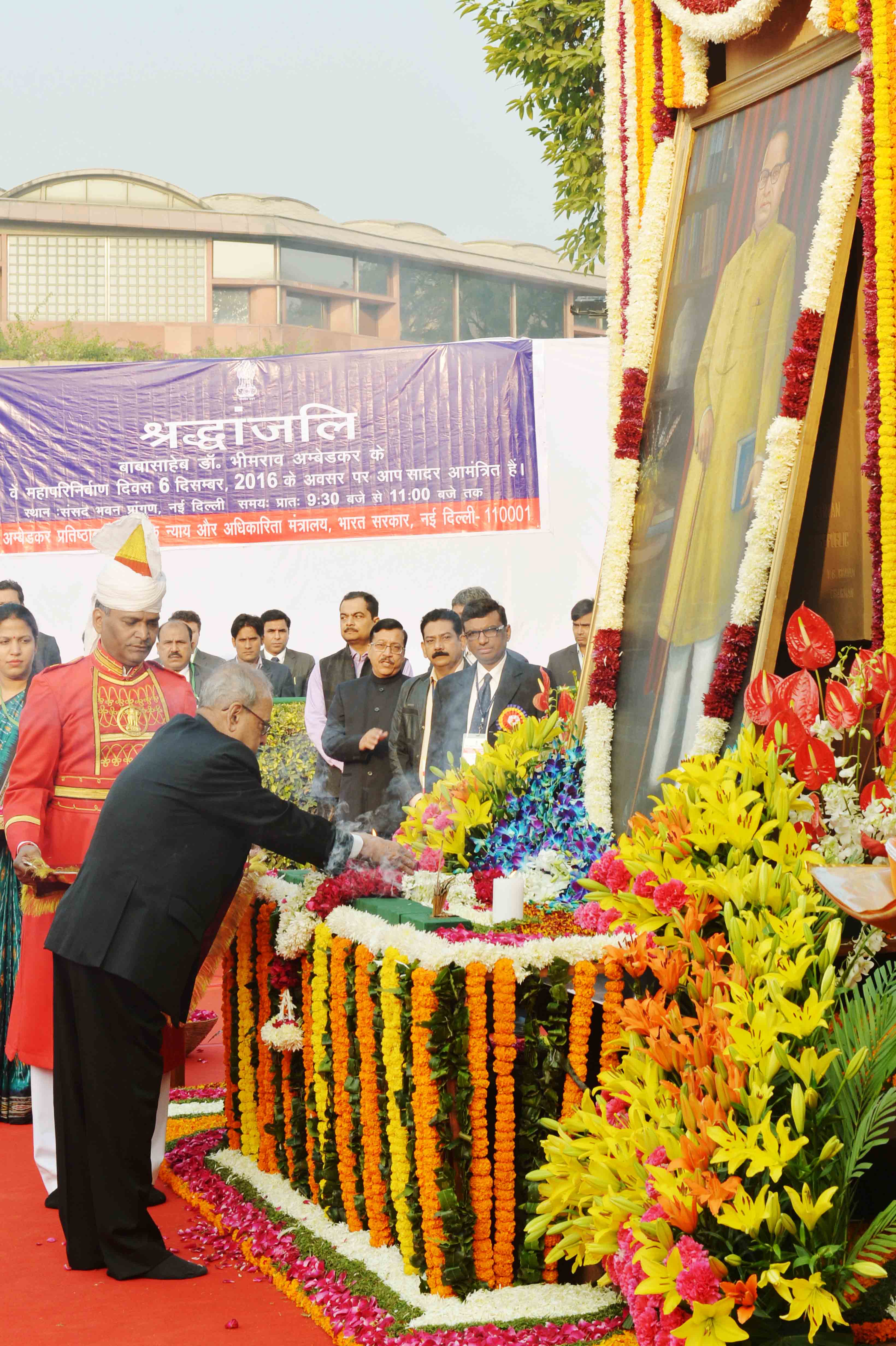 The President of India, Shri Pranab Mukherjee paying floral tributes at the statue of Babasaheb Dr. B.R. Ambedkar on the occasion of his Mahaparinirvan Divas at Parliament House Lawn in New Delhi on December 6, 2016. 