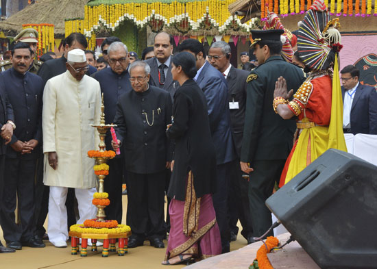 The President of India, Shri Pranab Mukherjee inaugurating the 27th Surajkund International Crafts Mela at Surajkund on February 2, 2013. Also seen are the Governor of Haryana, Shri Jagannath Pahadia and Chief Minister of Haryana, Shri Bhupinder Singh Hoo