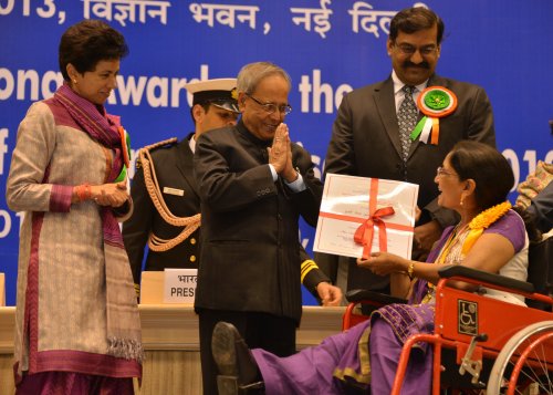 The President of India, Shri Pranab Mukherjee while presenting the National Awards for the Empowerment of Person with Disabilities at Vigyan Bhavan in New Delhi on February 6, 2013. Also seen are the Union Minister of Social Justice and Empowerment, Kumar