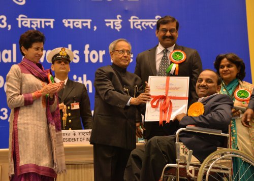 The President of India, Shri Pranab Mukherjee while presenting the National Awards for the Empowerment of Person with Disabilities at Vigyan Bhavan in New Delhi on February 6, 2013. Also seen are the Union Minister of Social Justice and Empowerment, Kumar