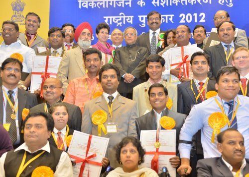 The President of India, Shri Pranab Mukherjee with the recipients of National Awards for the Empowerment of Person with Disabilities at Vigyan Bhavan in New Delhi on February 6, 2013. Also seen are the Union Minister of Social Justice and Empowerment, Kum