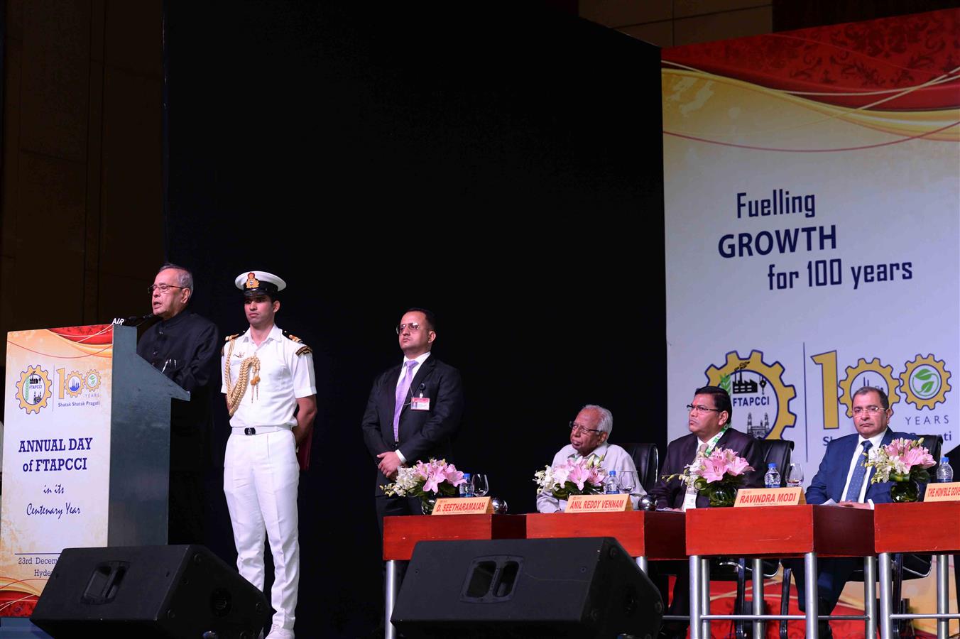 The President of India, Shri Pranab Mukherjee addressing at the Centenary Celebration of the Federation of Telangana and Andhra Pradesh Chambers of Commerce and Industry at Hyderabad on December 23, 2016. 