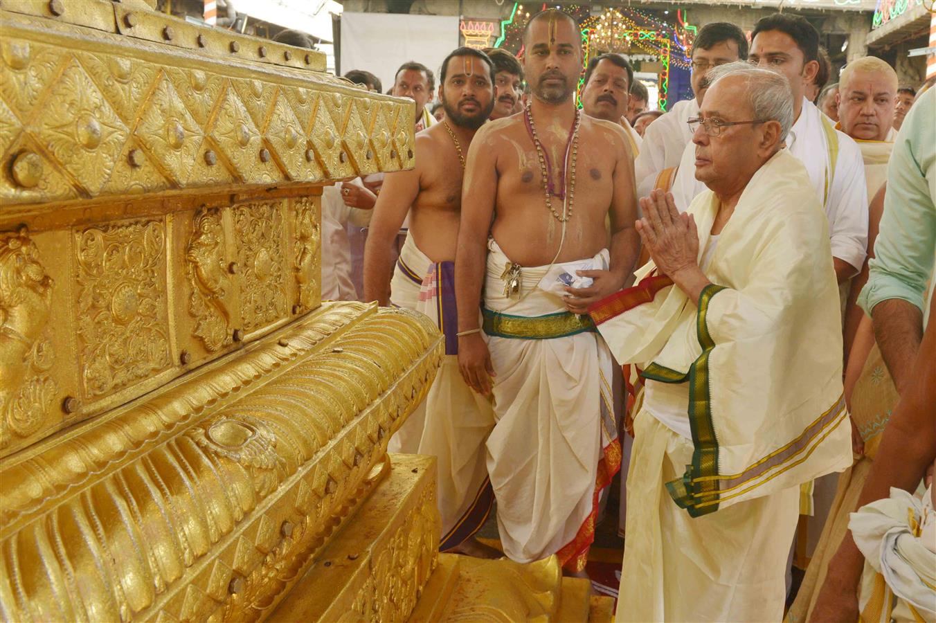 The President of India, Shri Pranab Mukherjee visiting Srivari Temple in Tirupati on December 28, 2016. 