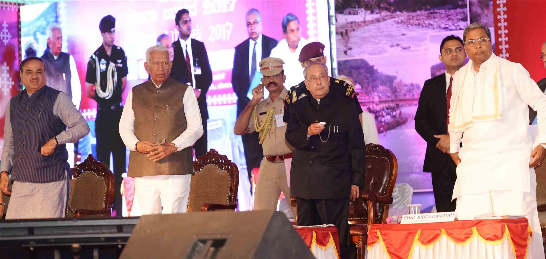 The President of India, Shri Pranab Mukherjee inaugurating the Sri Shankara National Centre for Cancer Prevention and Research and the Adamya Chetana Seva Utsav-2017 at Bengaluru on December 30, 2016. 